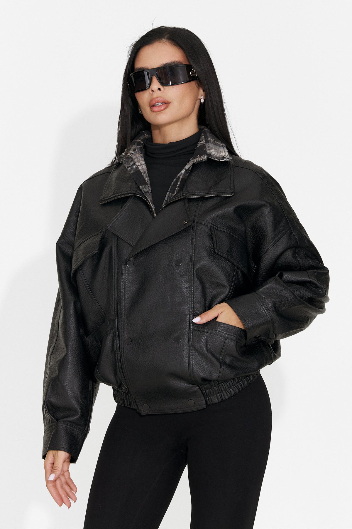 Veste Décontractée Noire pour Femmes de Nadyesia Bogas