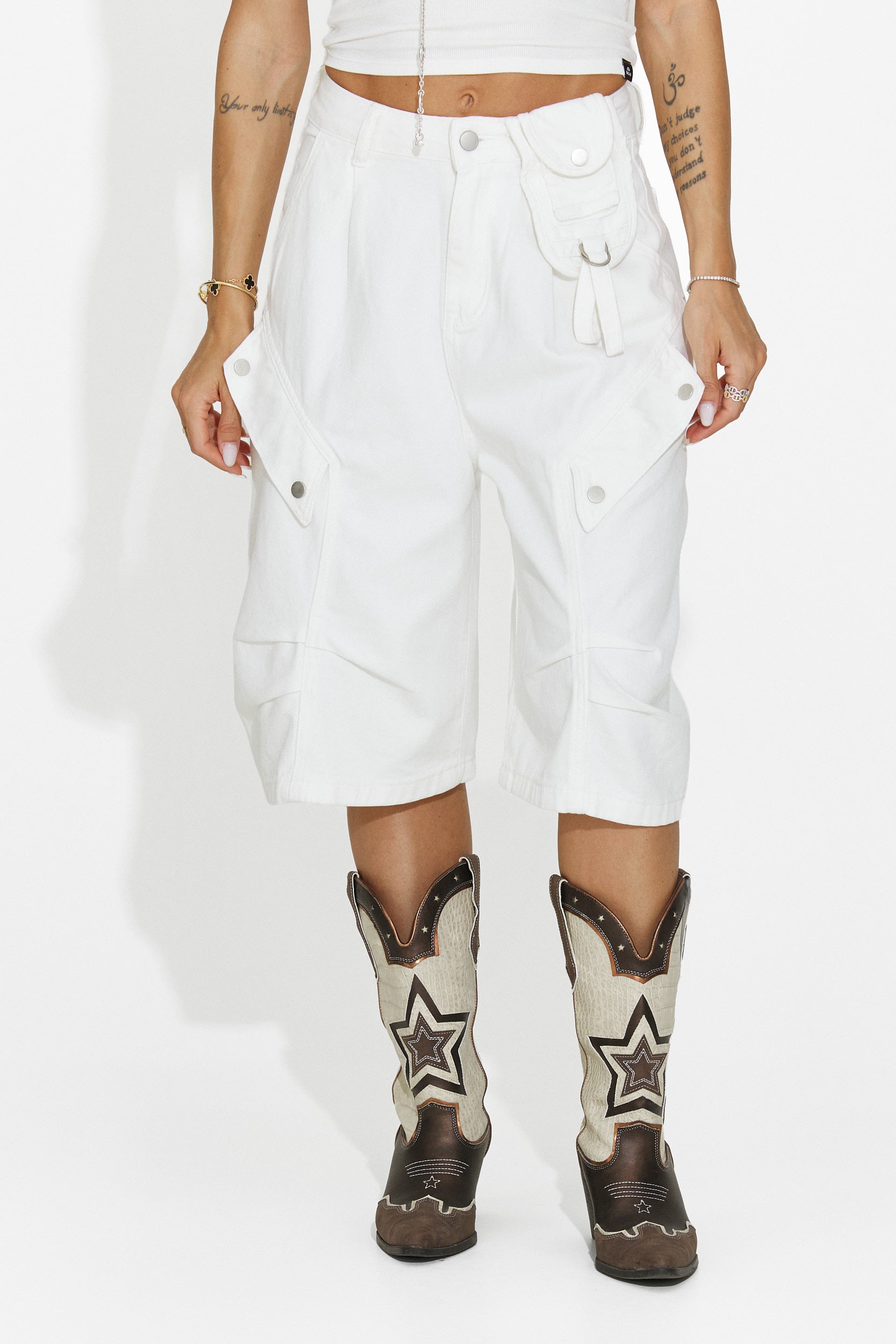 Jeans de mujer casuales blancos Teolia Bogas