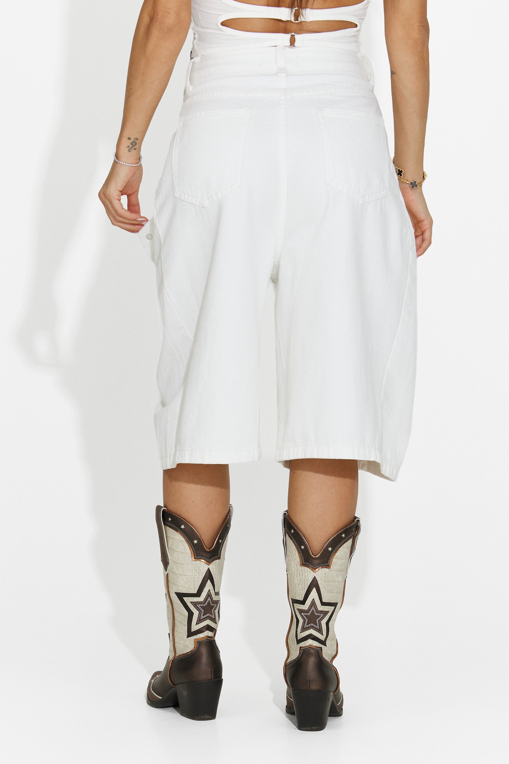 Jeans de mujer casuales blancos Teolia Bogas