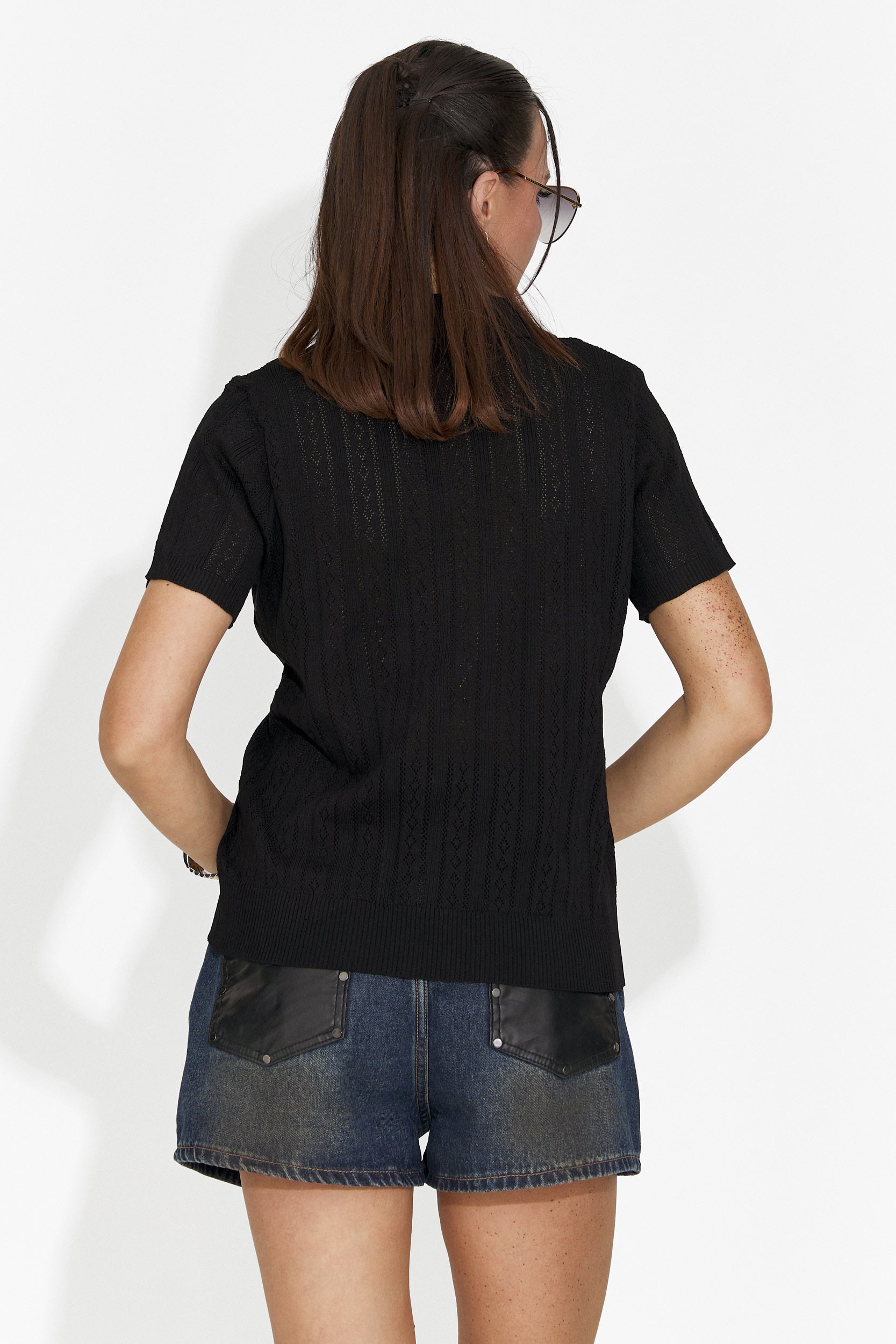 Women's casual short dark blue jeans Cherele Bogas