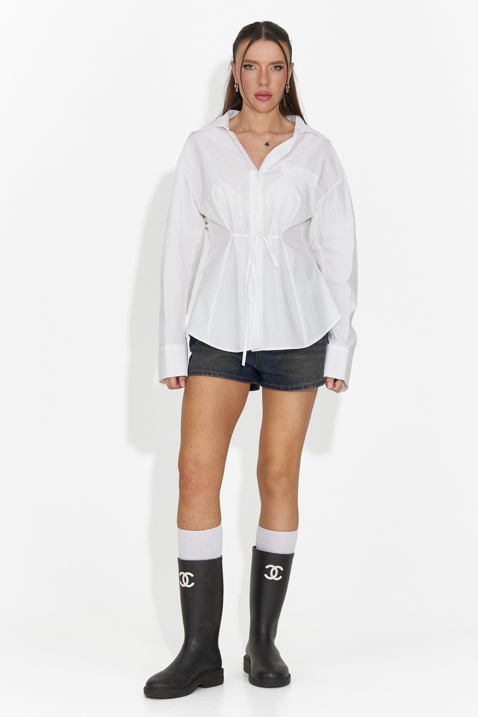 Blusa elegante blanca para mujer Alesya Bogas