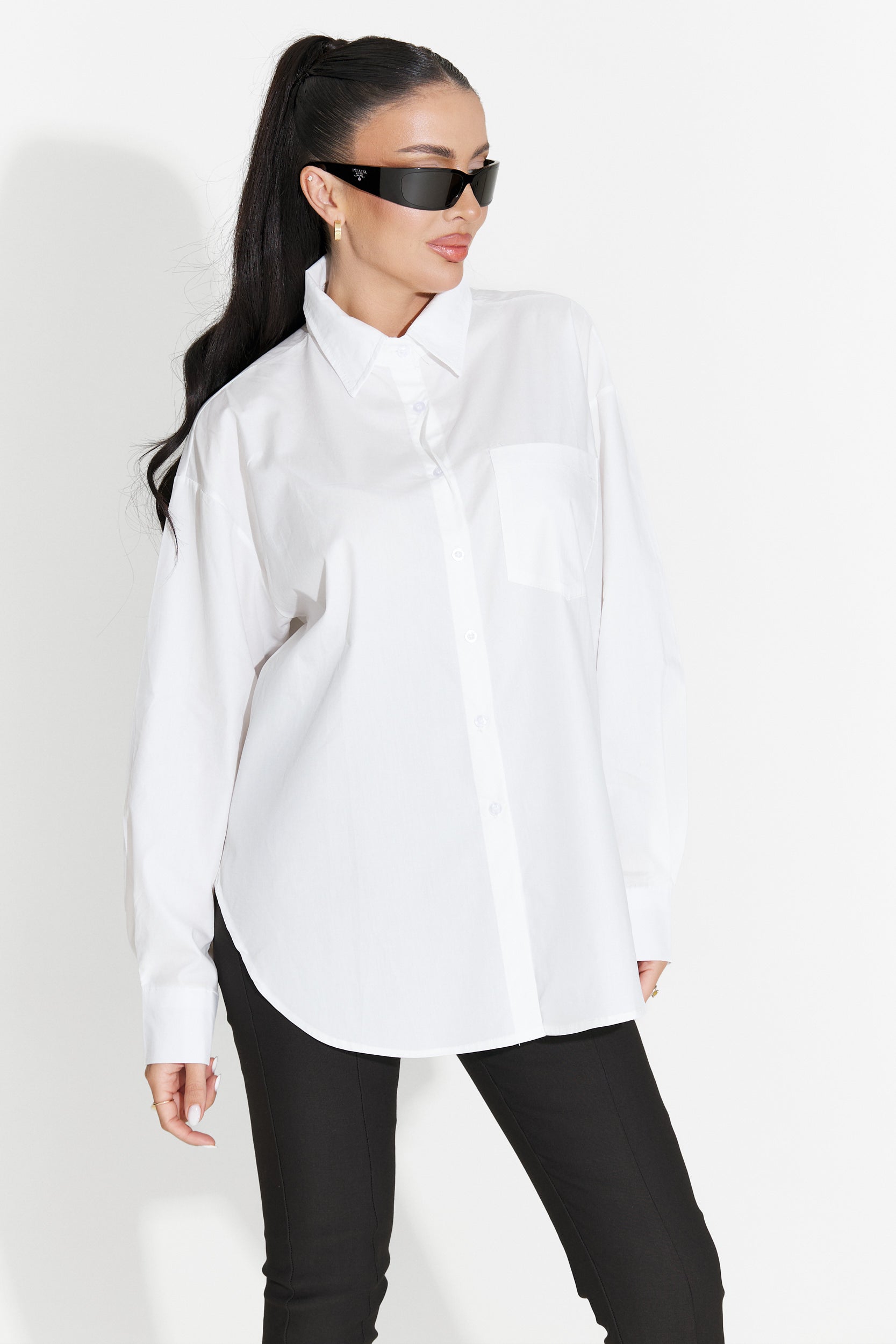 Blusa Elegante Blanca para Damas de Nivora Bogas