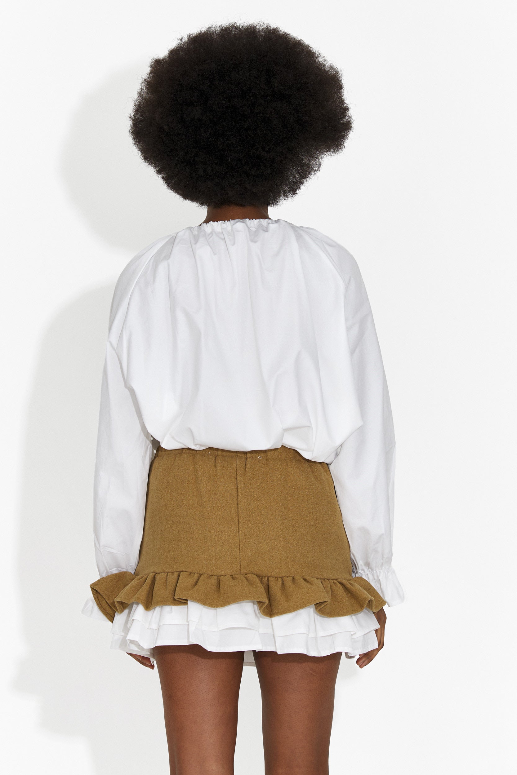 Zeneda Bogas Elegant White Women's Shirt