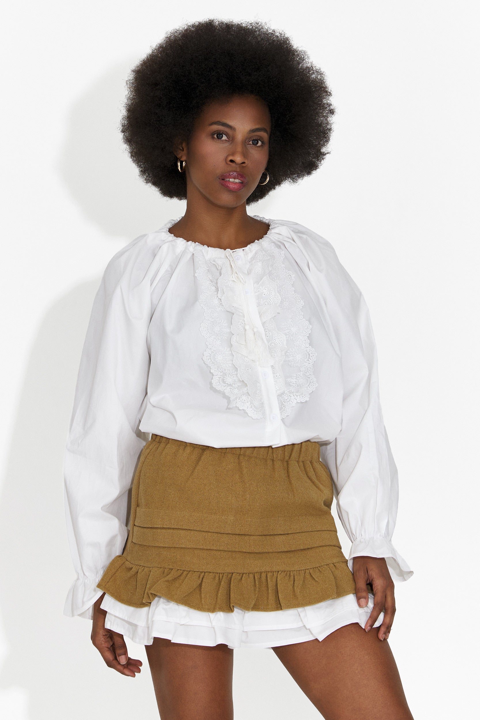 Elegante weiße Damenbluse Zeneda Bogas