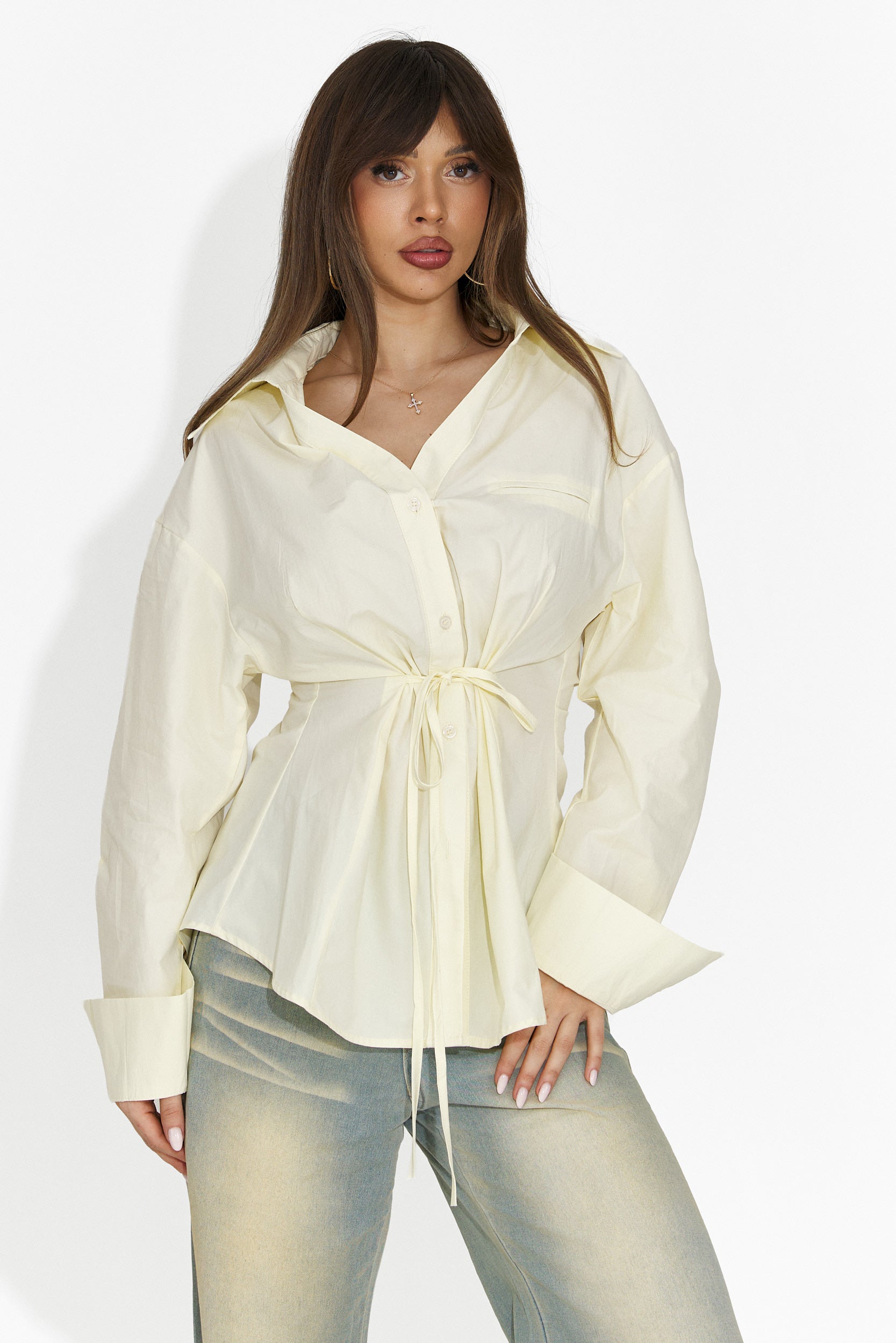 Camicia elegante da donna gialla Alesya Bogas