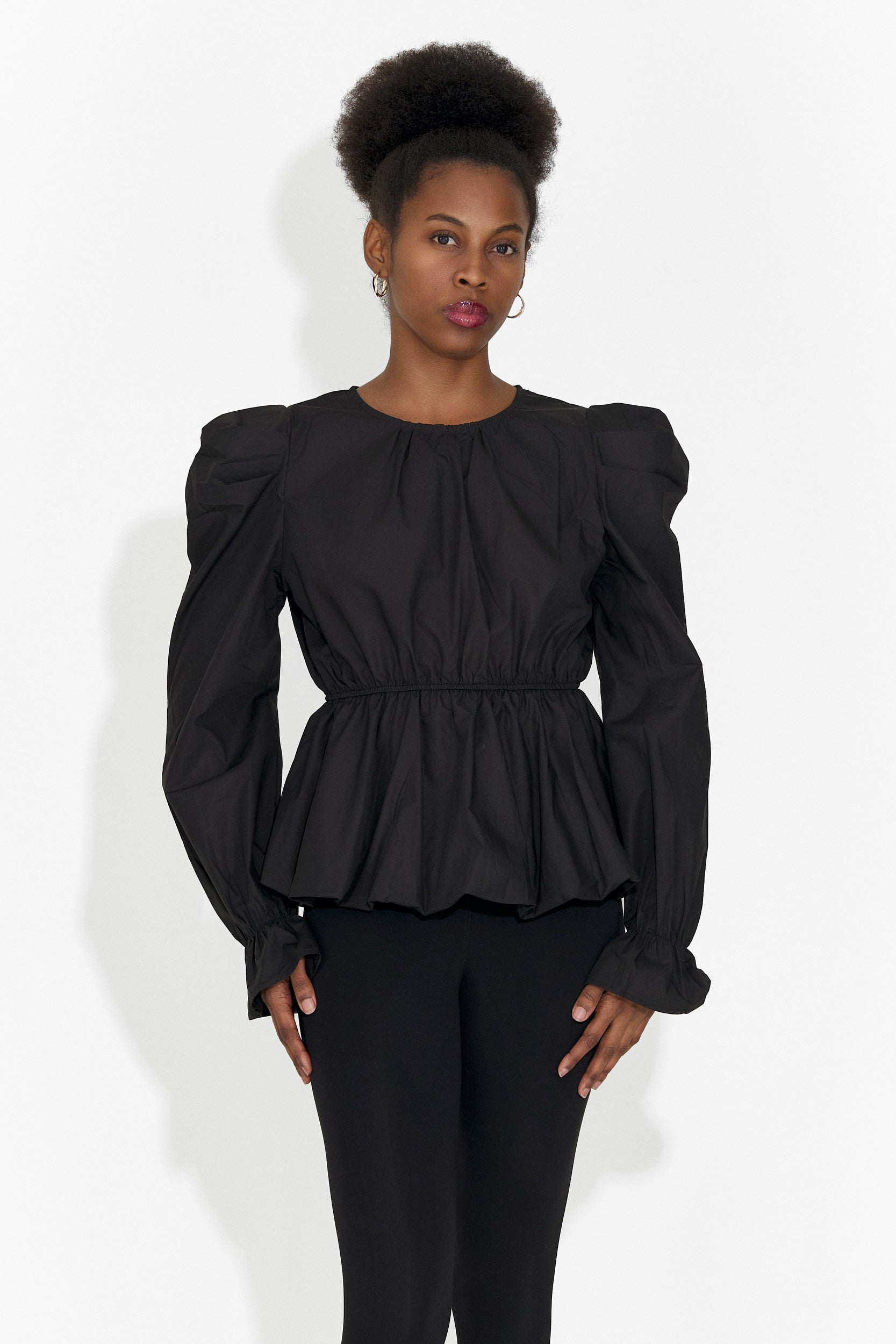 Elegant black women's shirt Lindalia Bogas