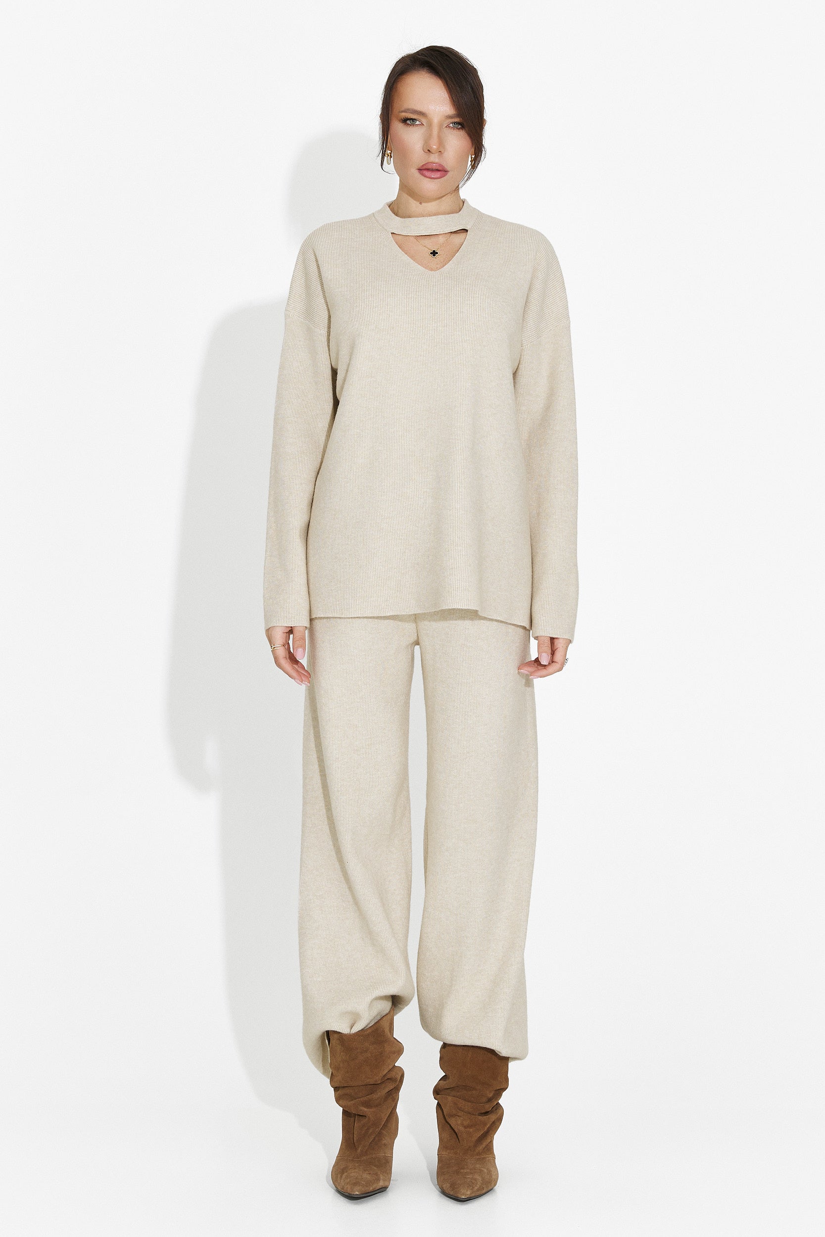 Beżowy komplet z spodniami Kania Bogas