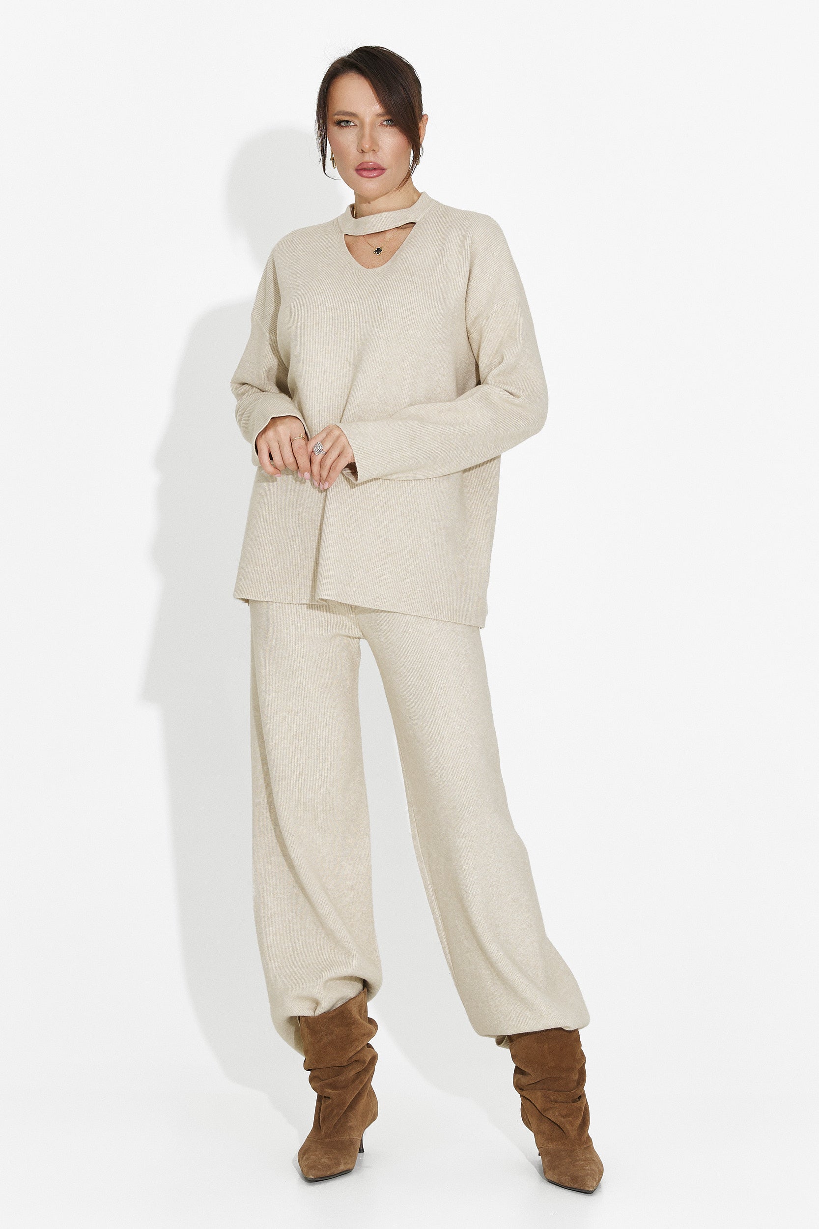 Beżowy komplet z spodniami Kania Bogas