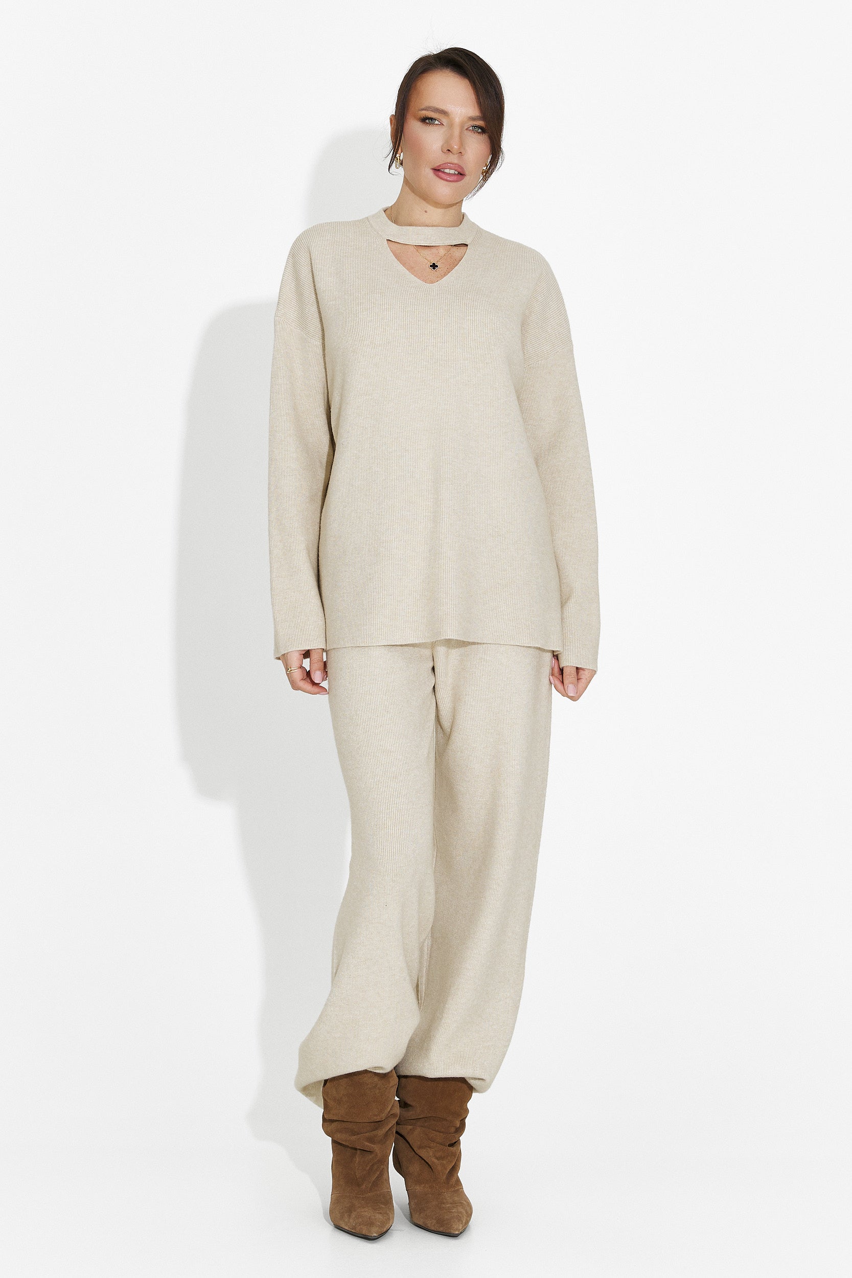 Beżowy komplet z spodniami Kania Bogas