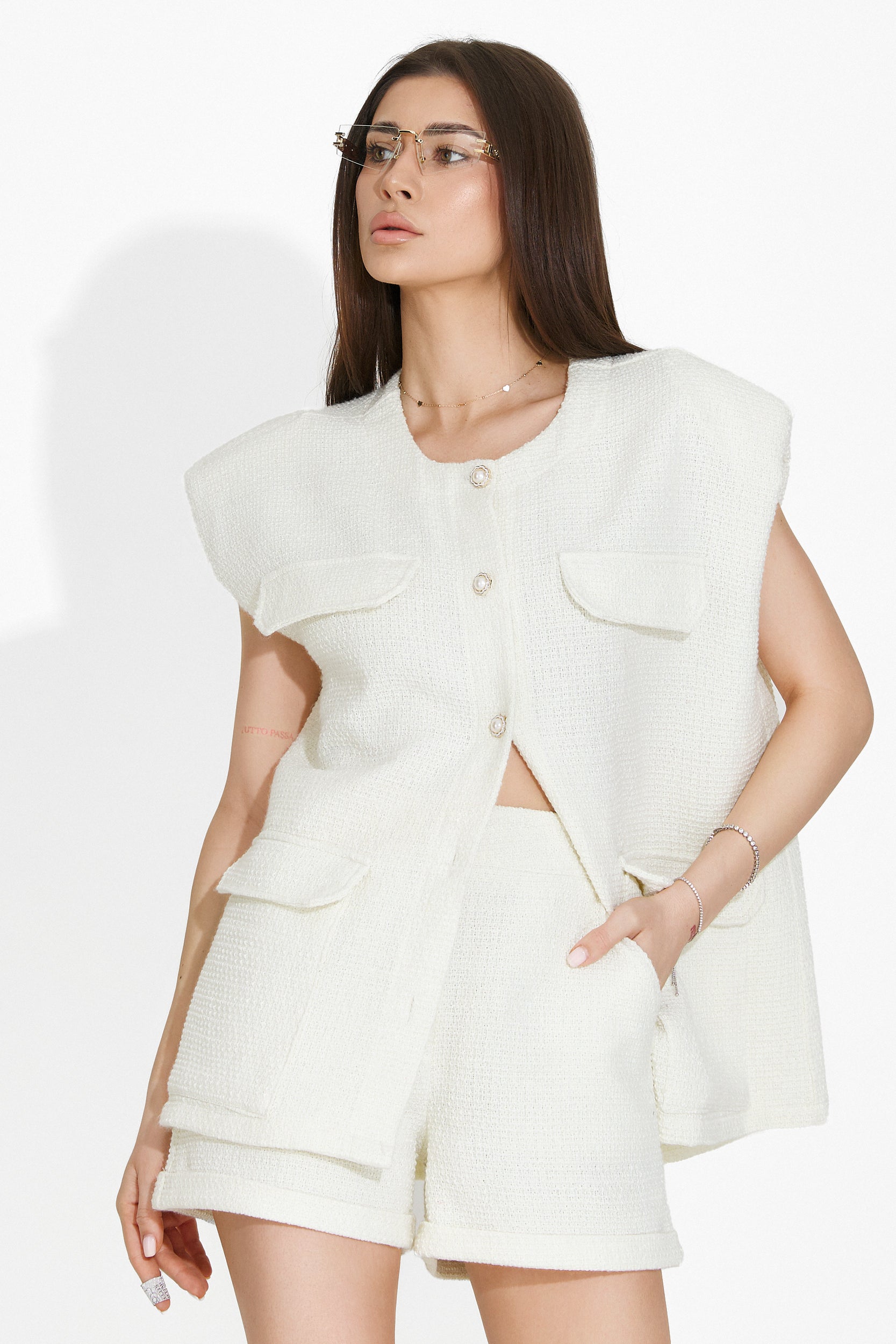 Ramonita Bogas Beige Pants Suit