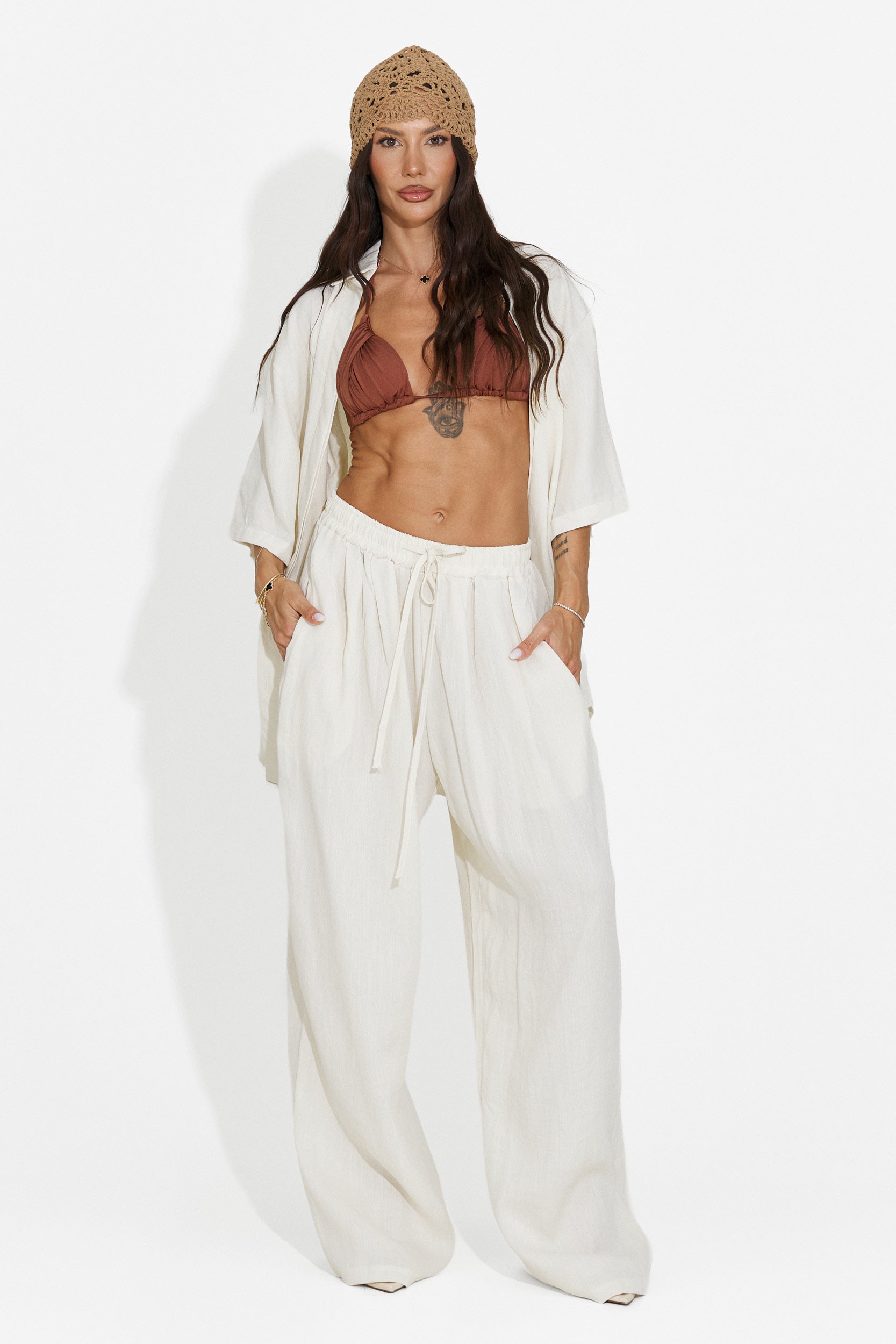 Conjunto de mujer camisa + pantalones beige Carolia Bogas
