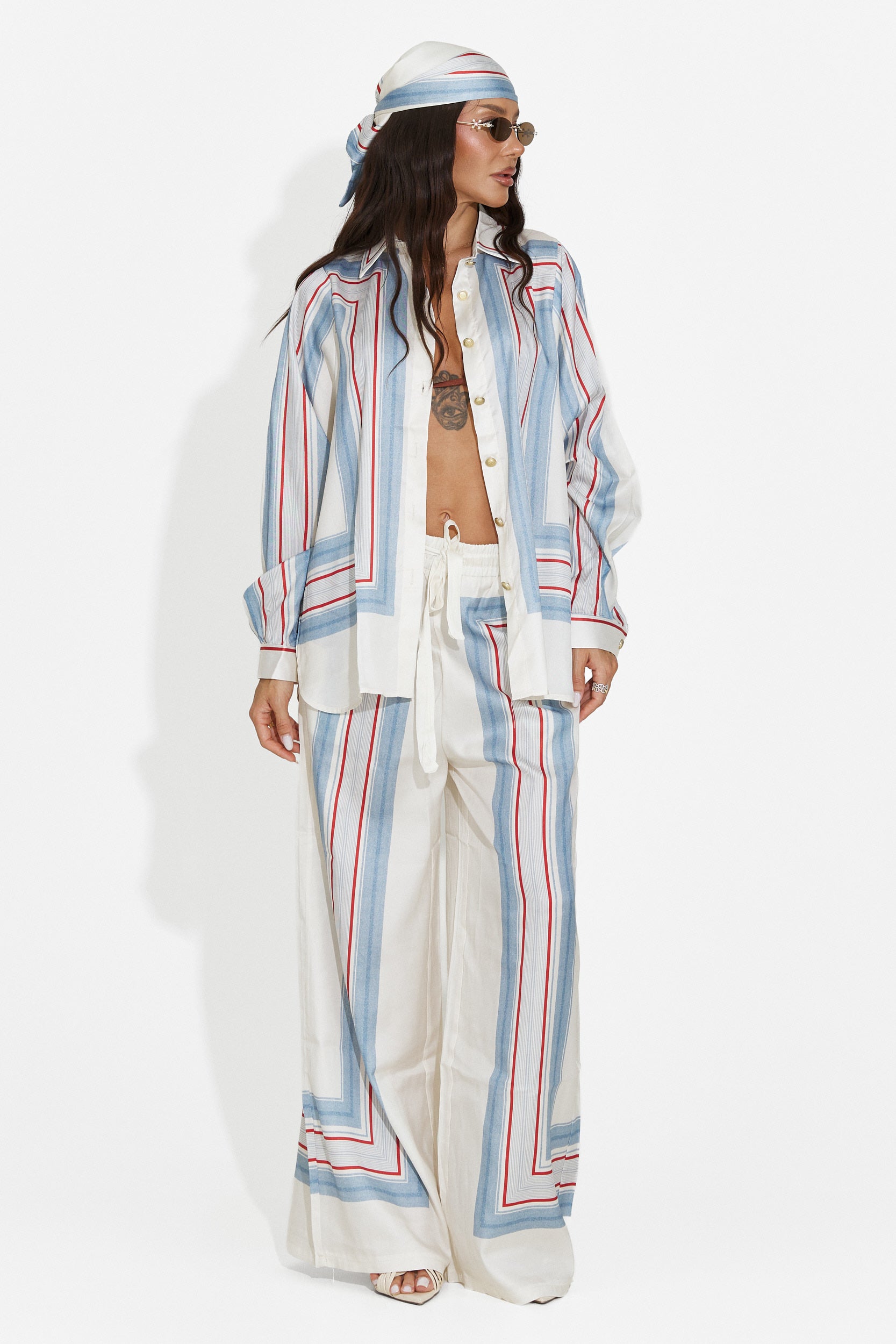 Women's set shirt + pants + light blue scarf Yalda Bogas