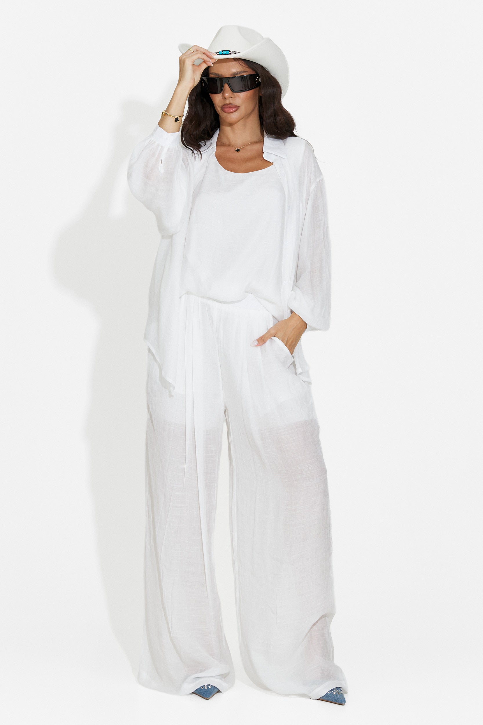 White women's set shirt + pants + tank top Mivya Bogas