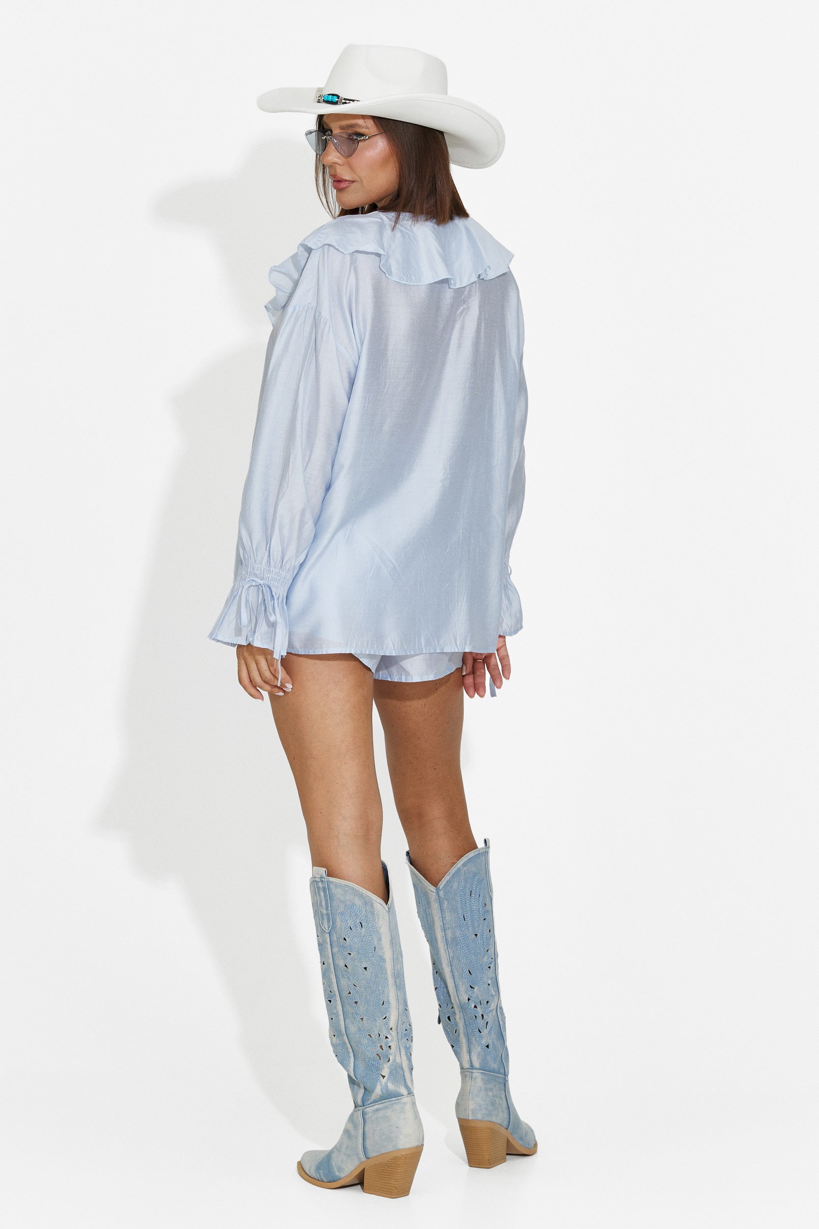 Light blue women's set shirt + shorts Melioria Bogas