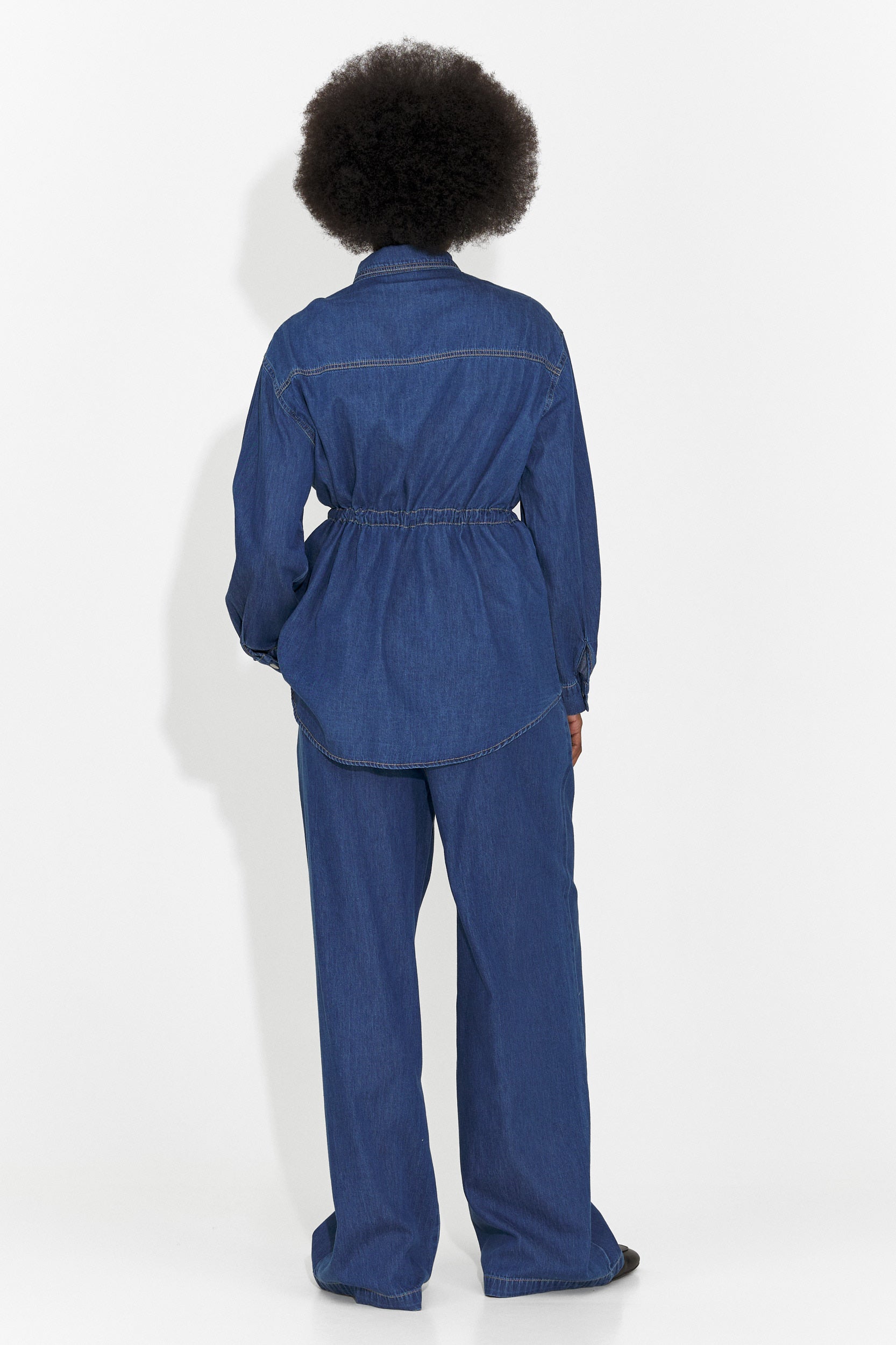 Casual blue women's outfit Jesie Bogas