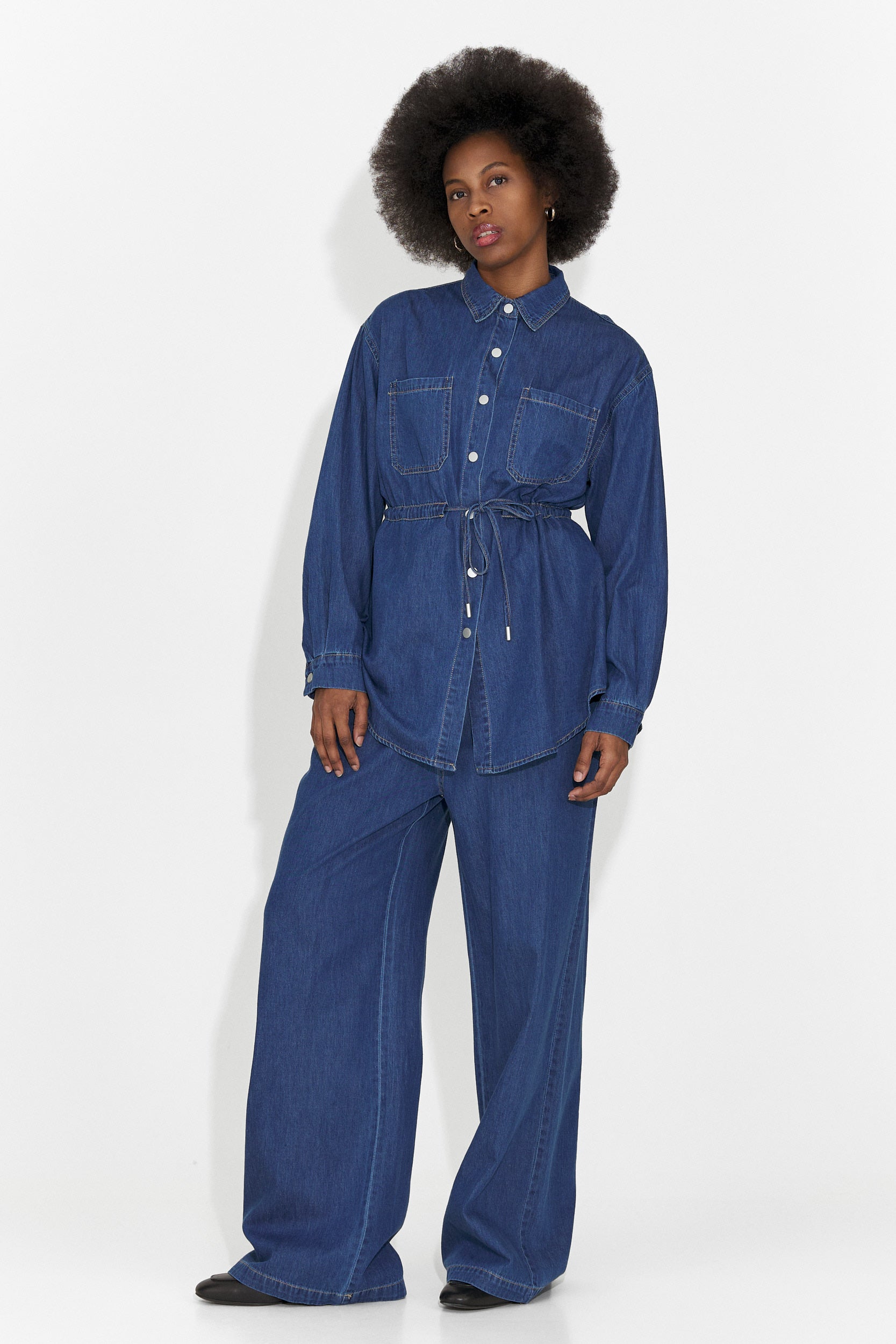 Casual blue women's outfit Jesie Bogas