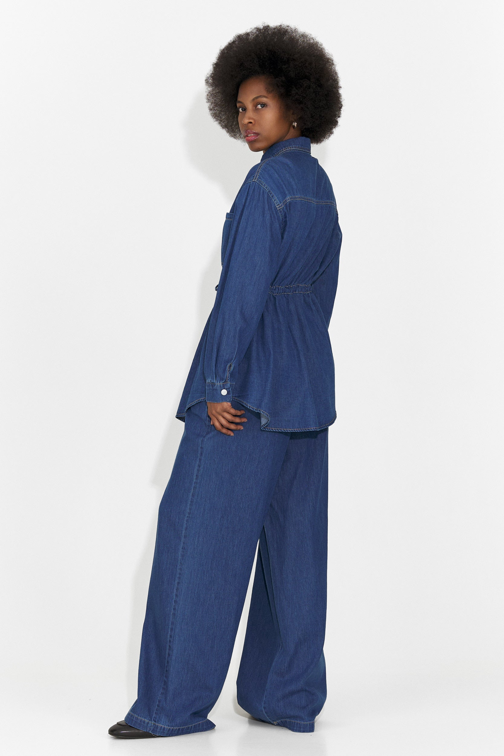 Casual blue women's outfit Jesie Bogas