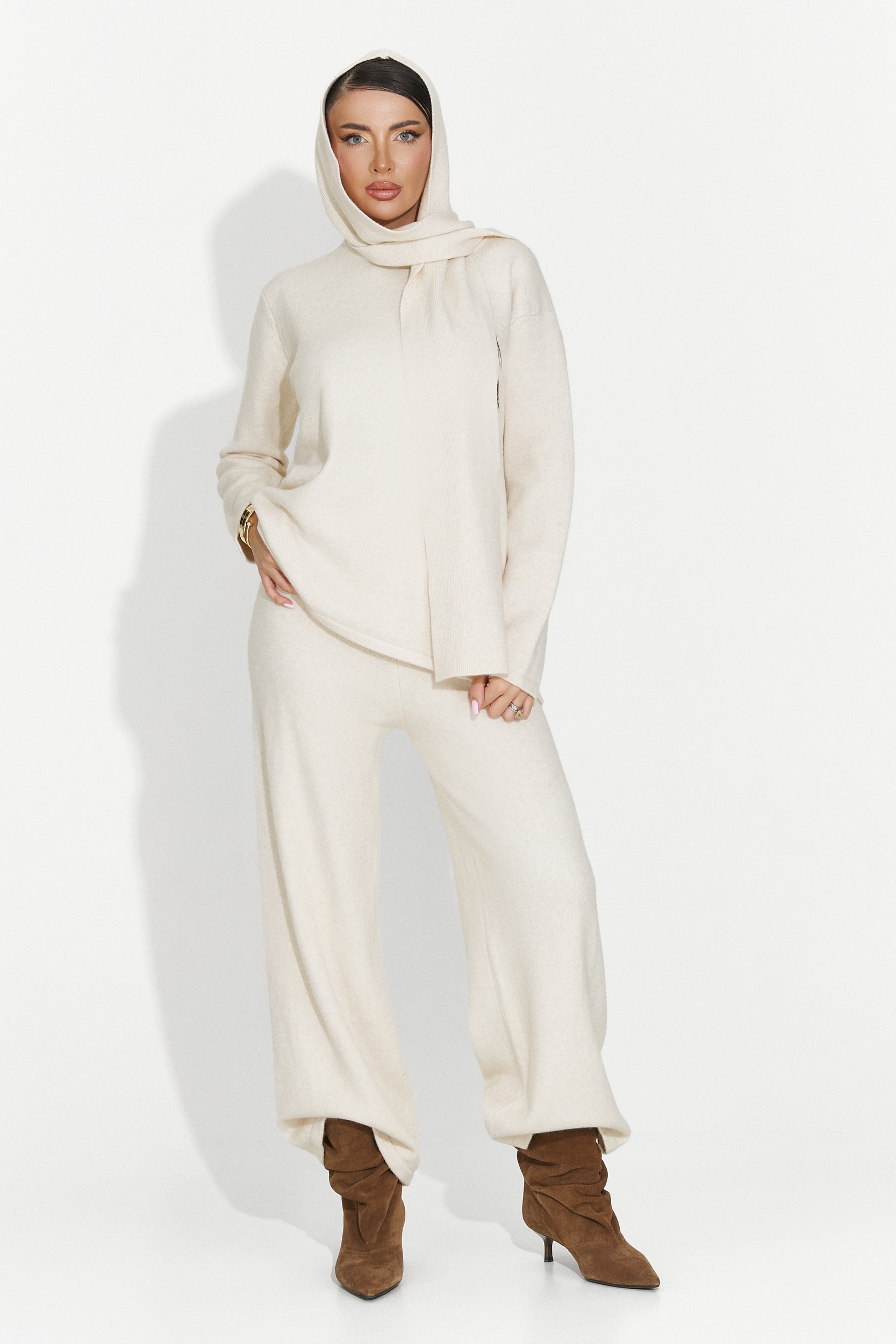 Beiges Damen-Freizeitset Vencilie Bogas