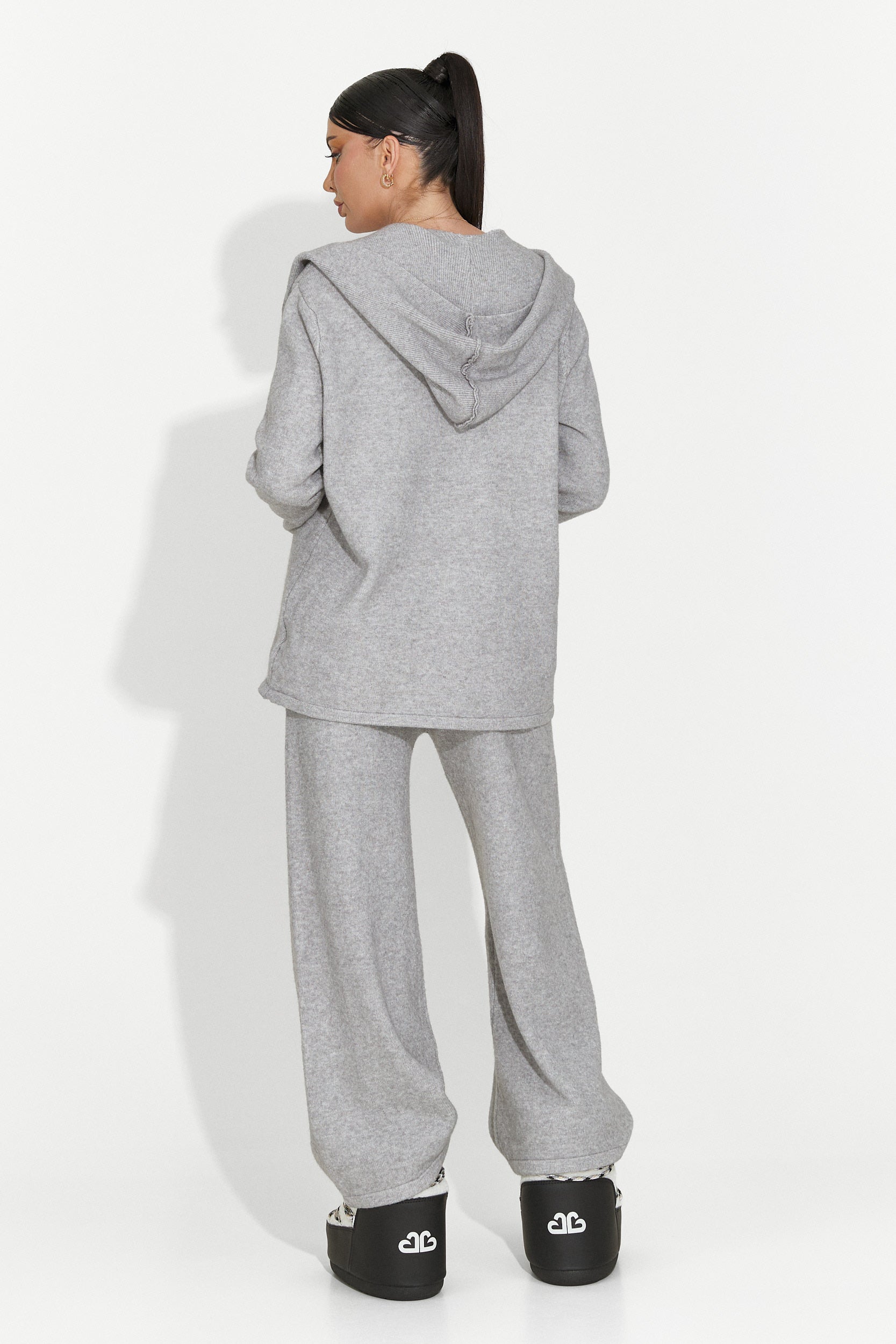 Damenanzug casual grau Vencilie Bogas