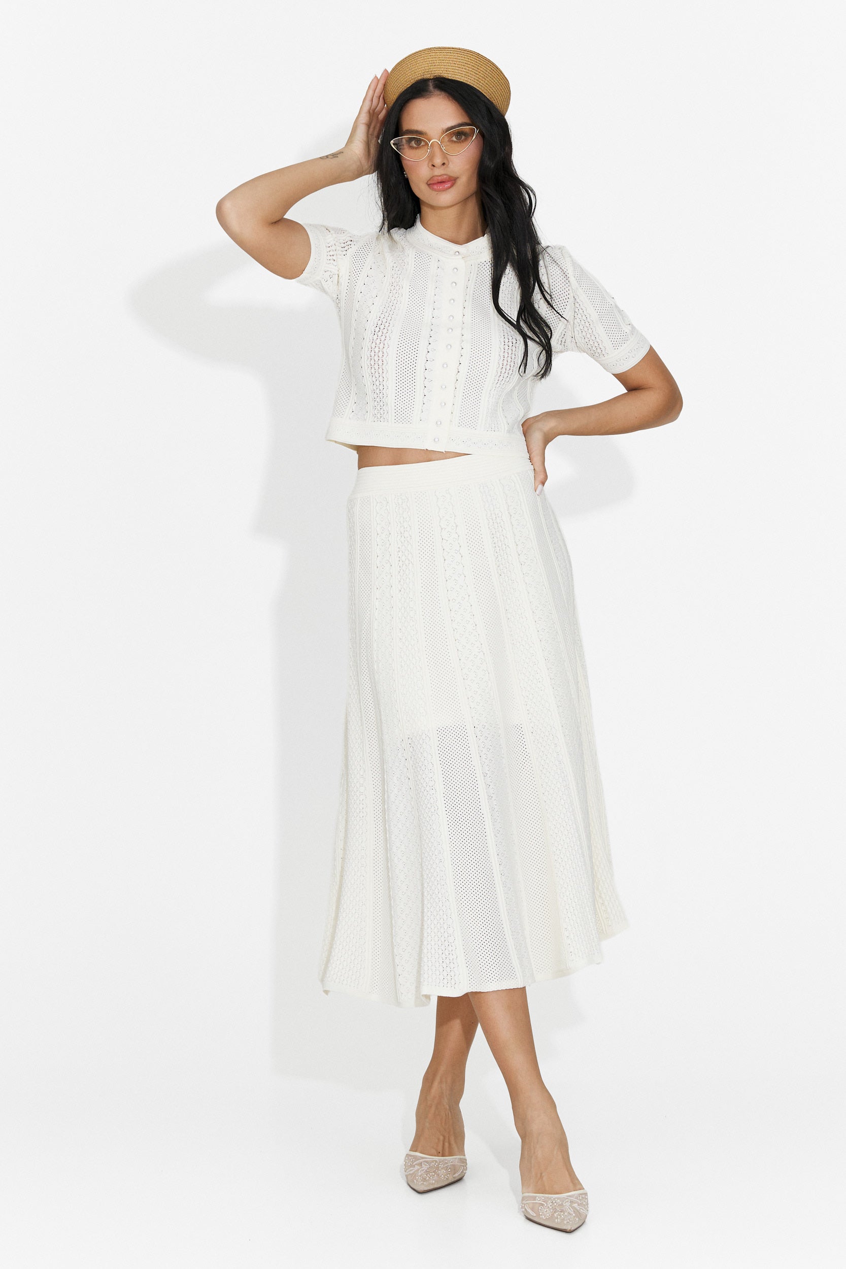 Denilia Bogas women's suit with cream skirt