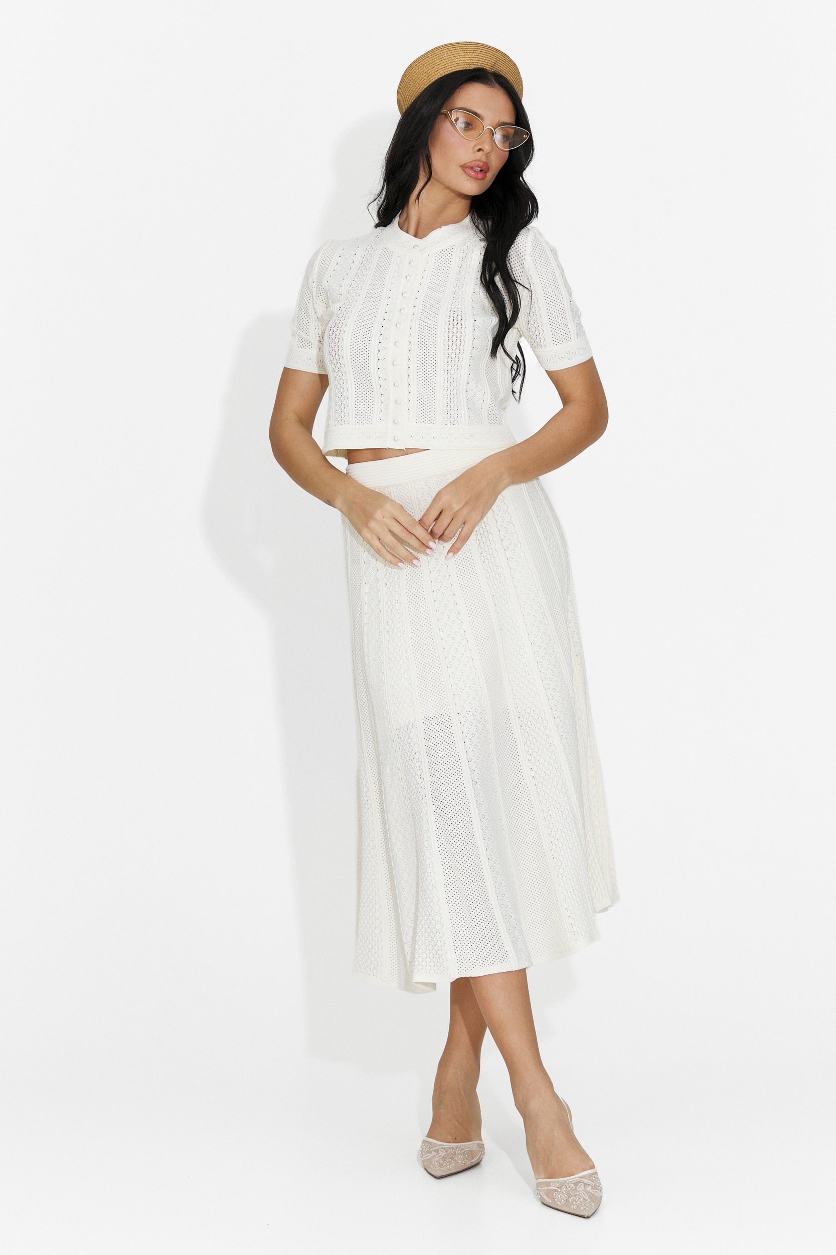 Denilia Bogas women's suit with cream skirt
