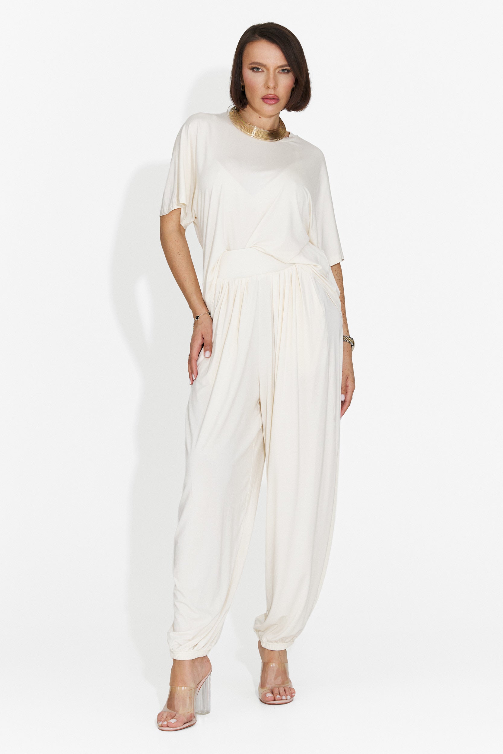 Giuliena Bogas Women's Suit with White Pants