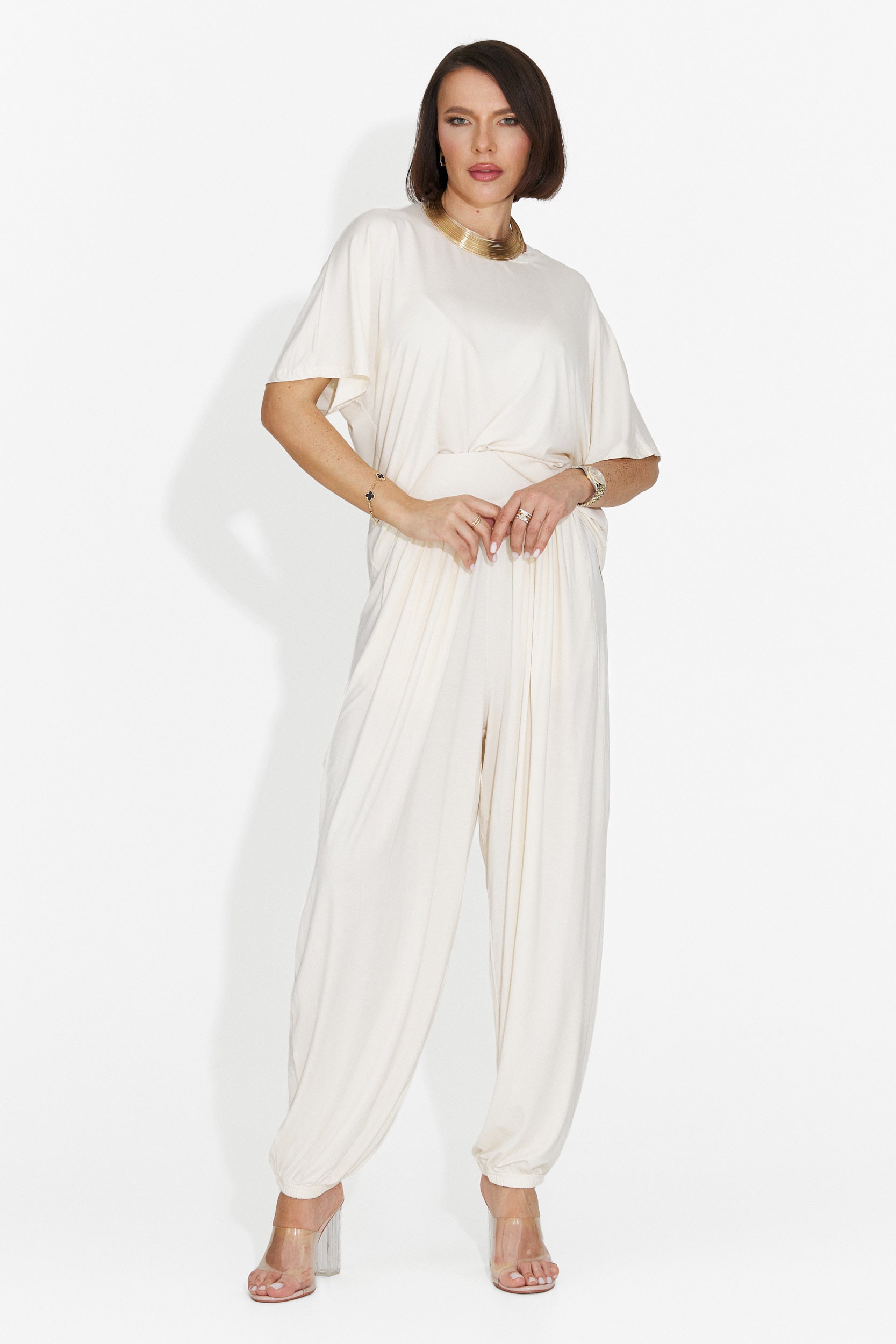 Giuliena Bogas Women's Suit with White Pants