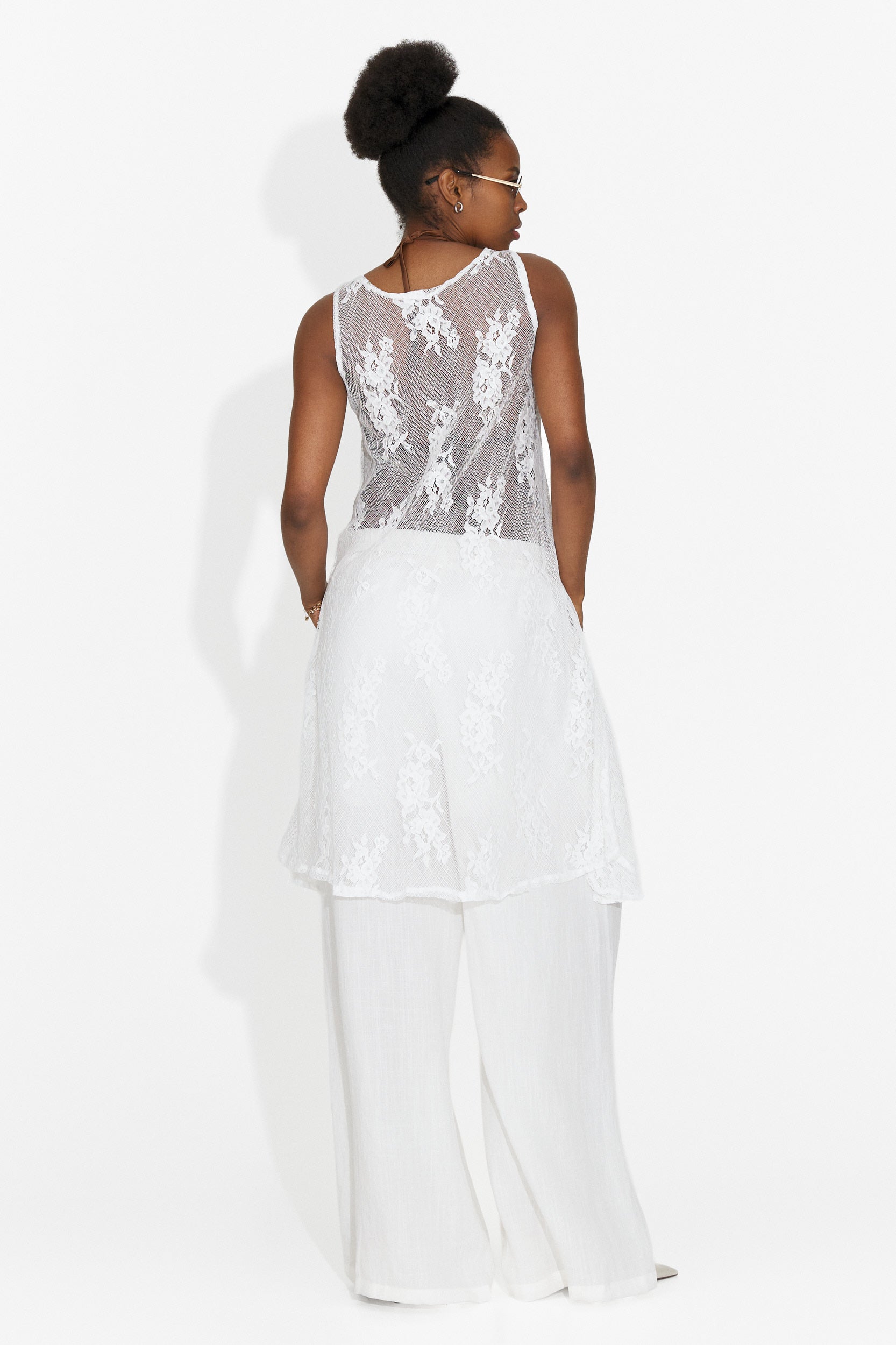 Gladiola Bogas Women's Set with White Trousers