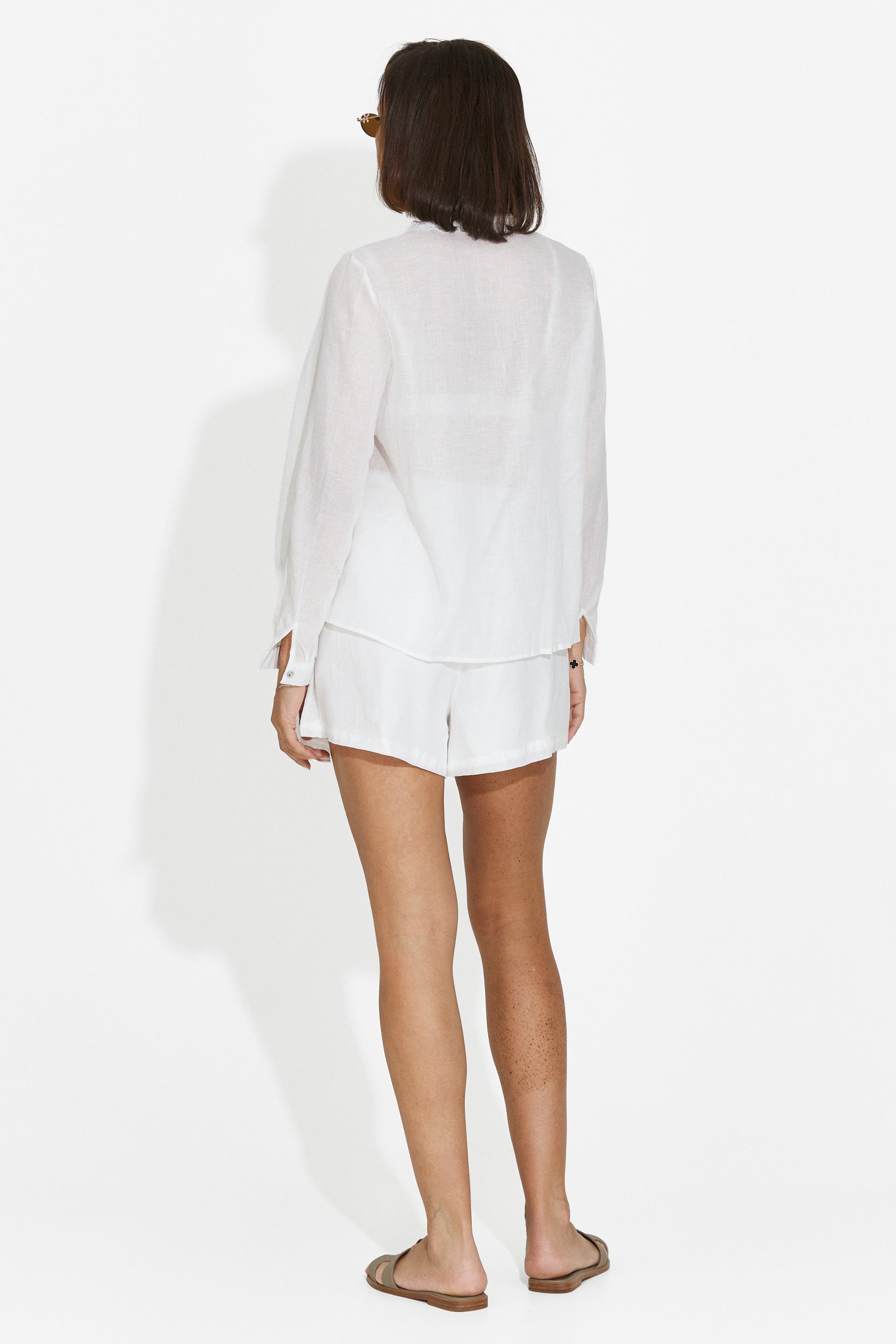 Women's set with short pants white Lekana Bogas