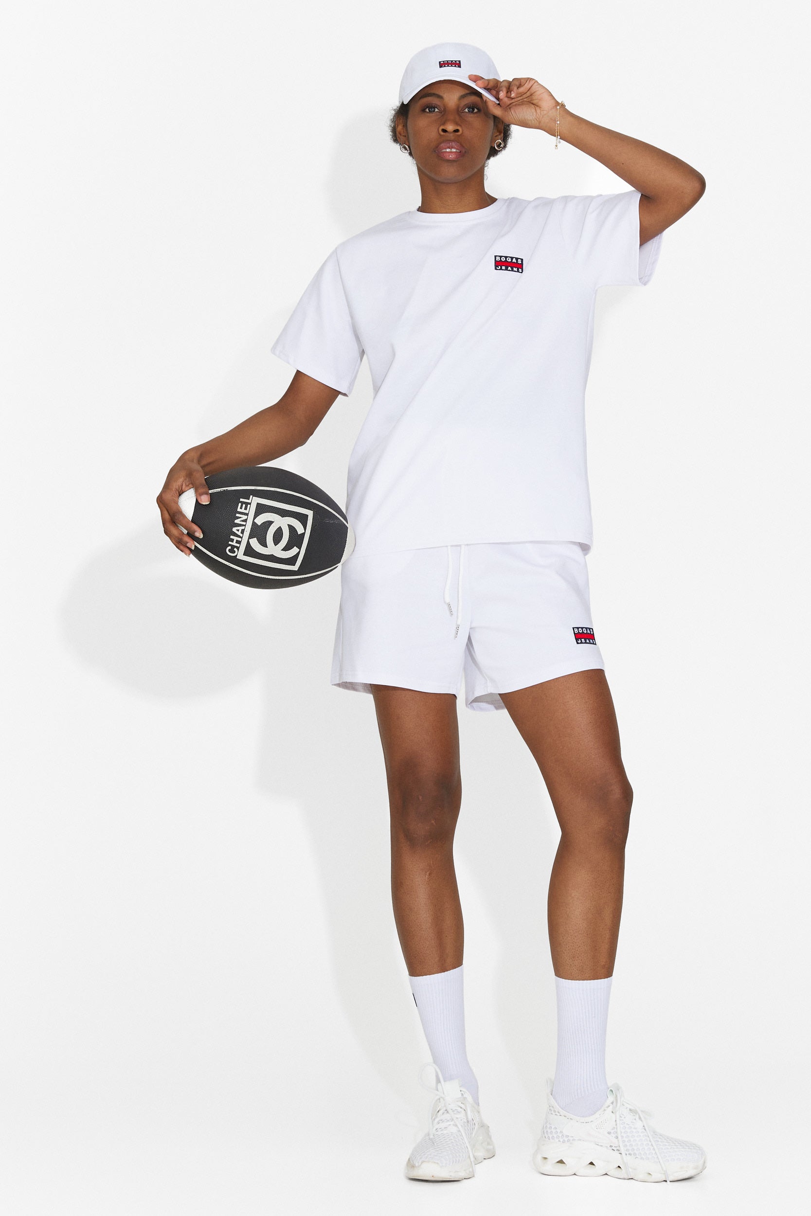 Marva Bogas Women's Set with White Shorts