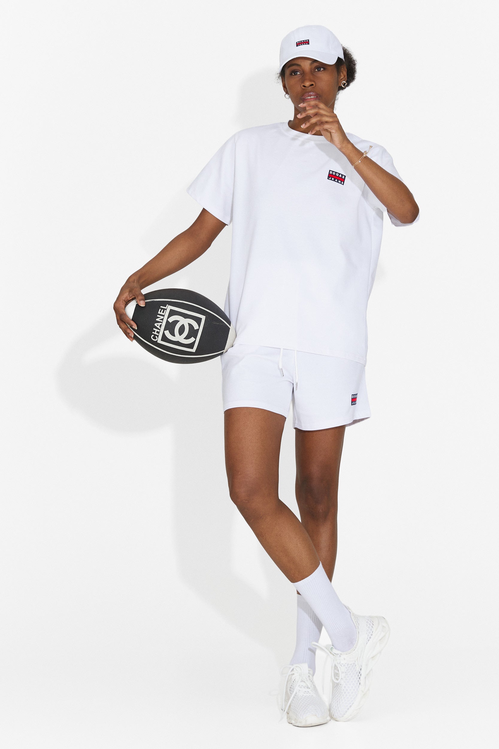 Marva Bogas Women's Set with White Shorts