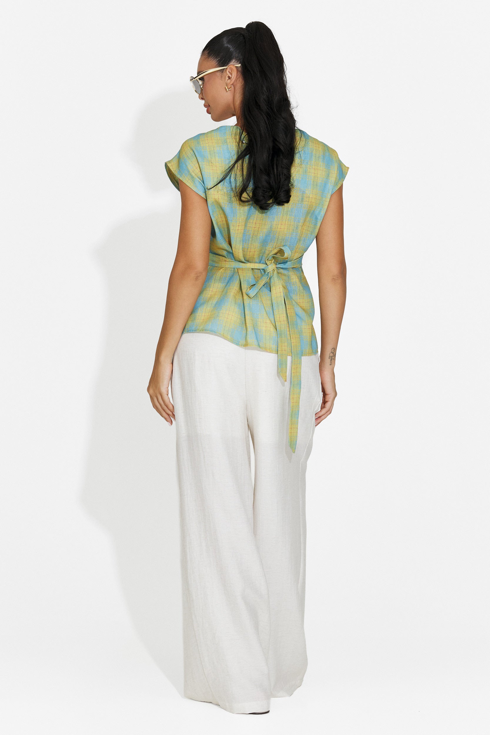 Conjunto de mujer camiseta + pantalones verde Hortisa Bogas