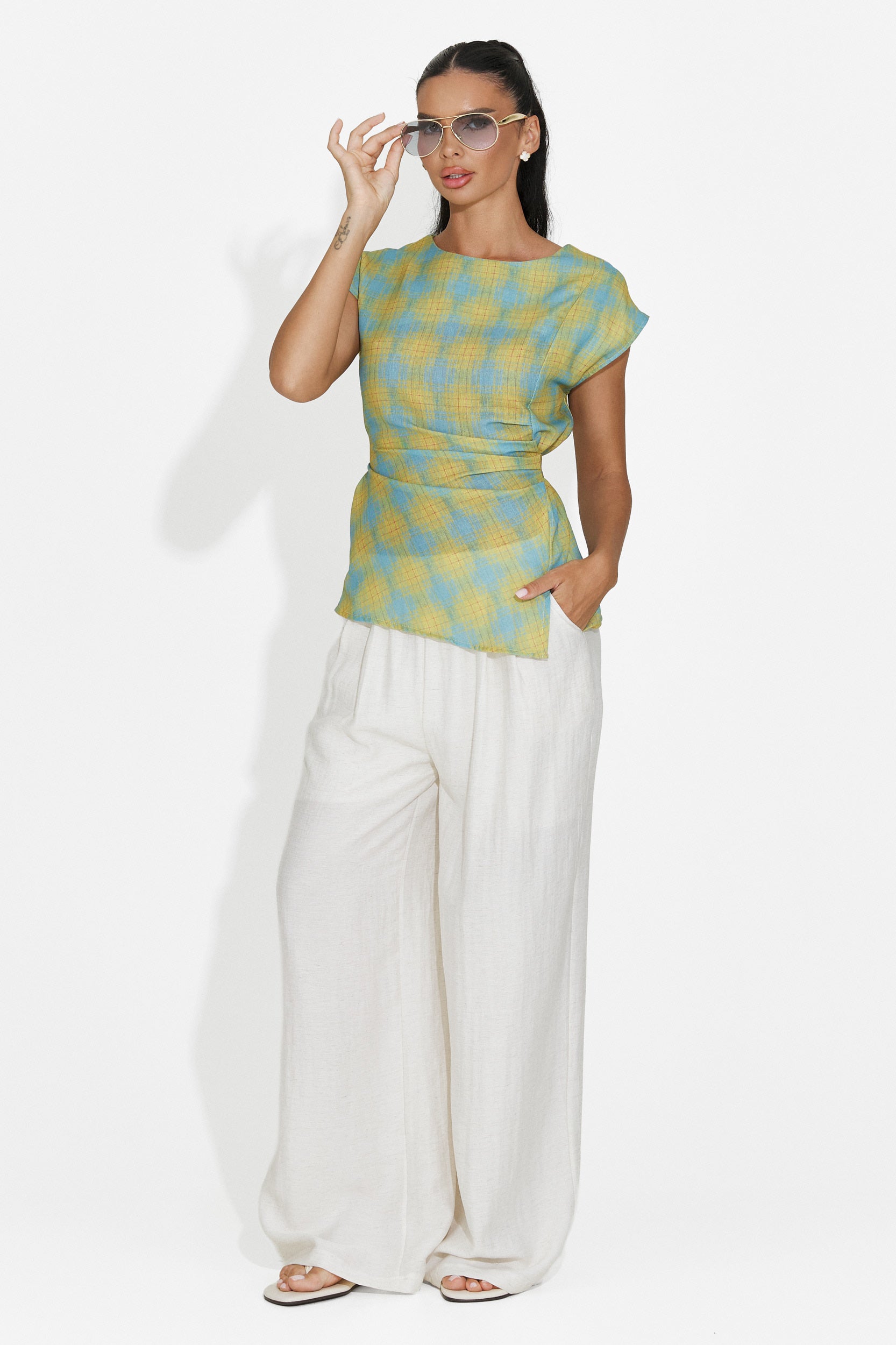 Conjunto de mujer camiseta + pantalones verde Hortisa Bogas