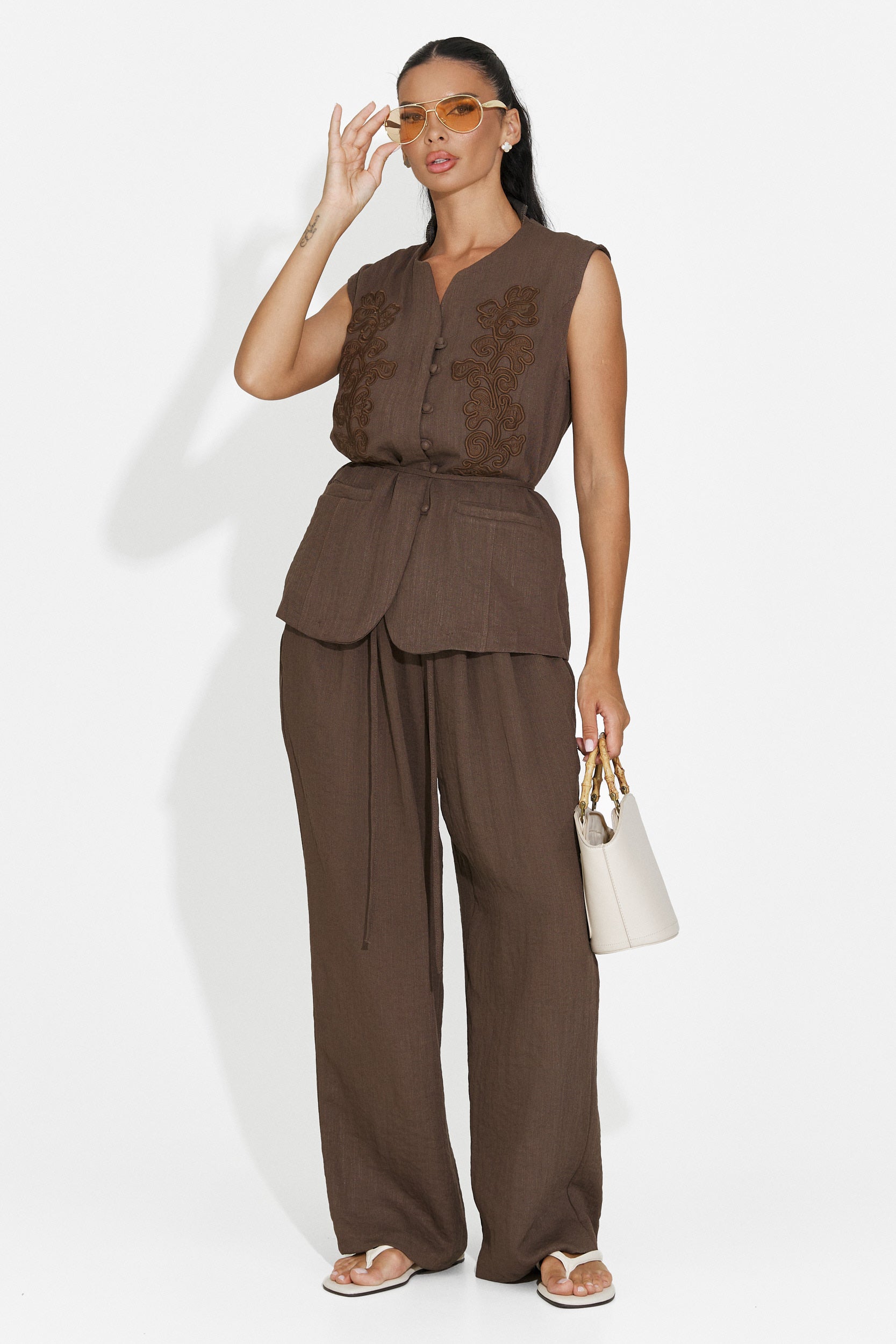 Women's suit vest + brown pants Vyzela Bogas