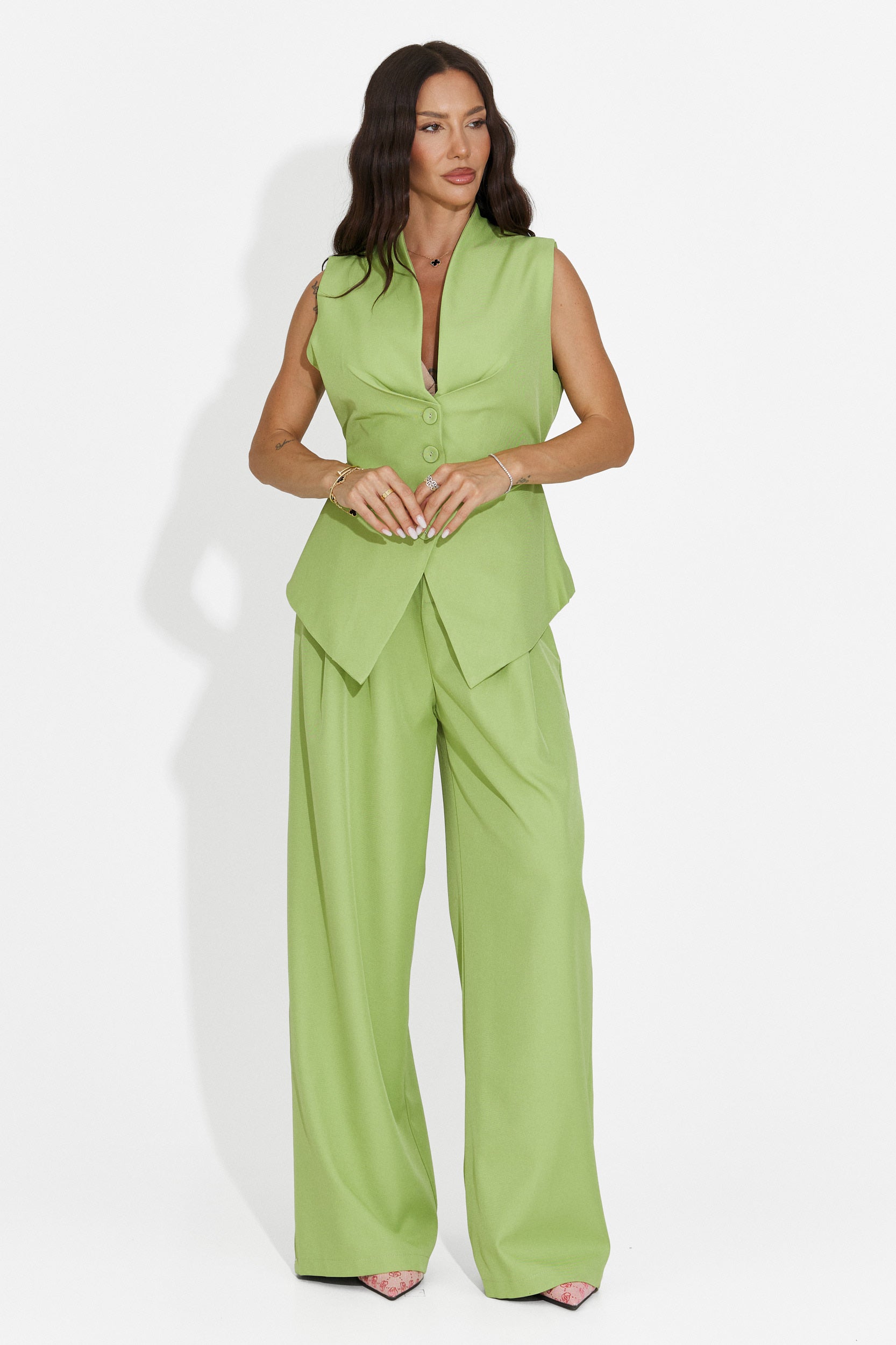Women's suit vest + green pants Chelora Bogas
