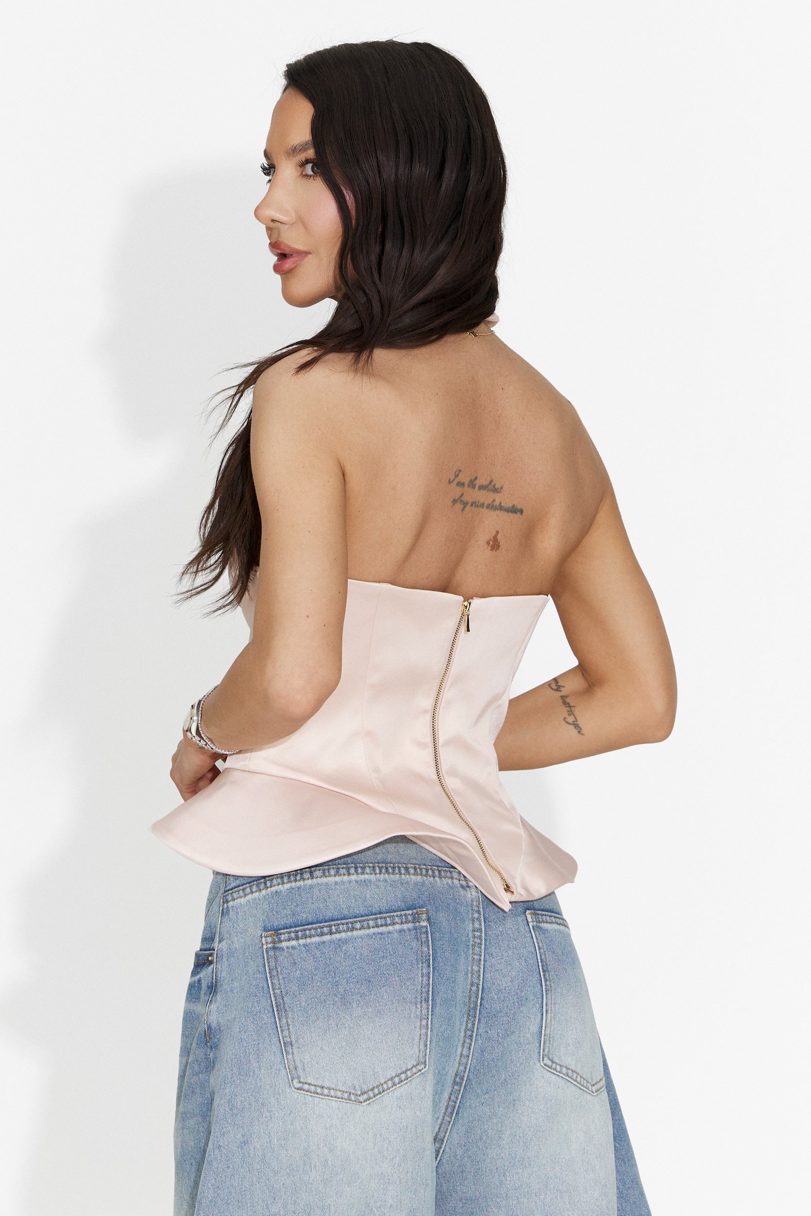 Elegant Salmon Gentalia Bogas Ladies Corset