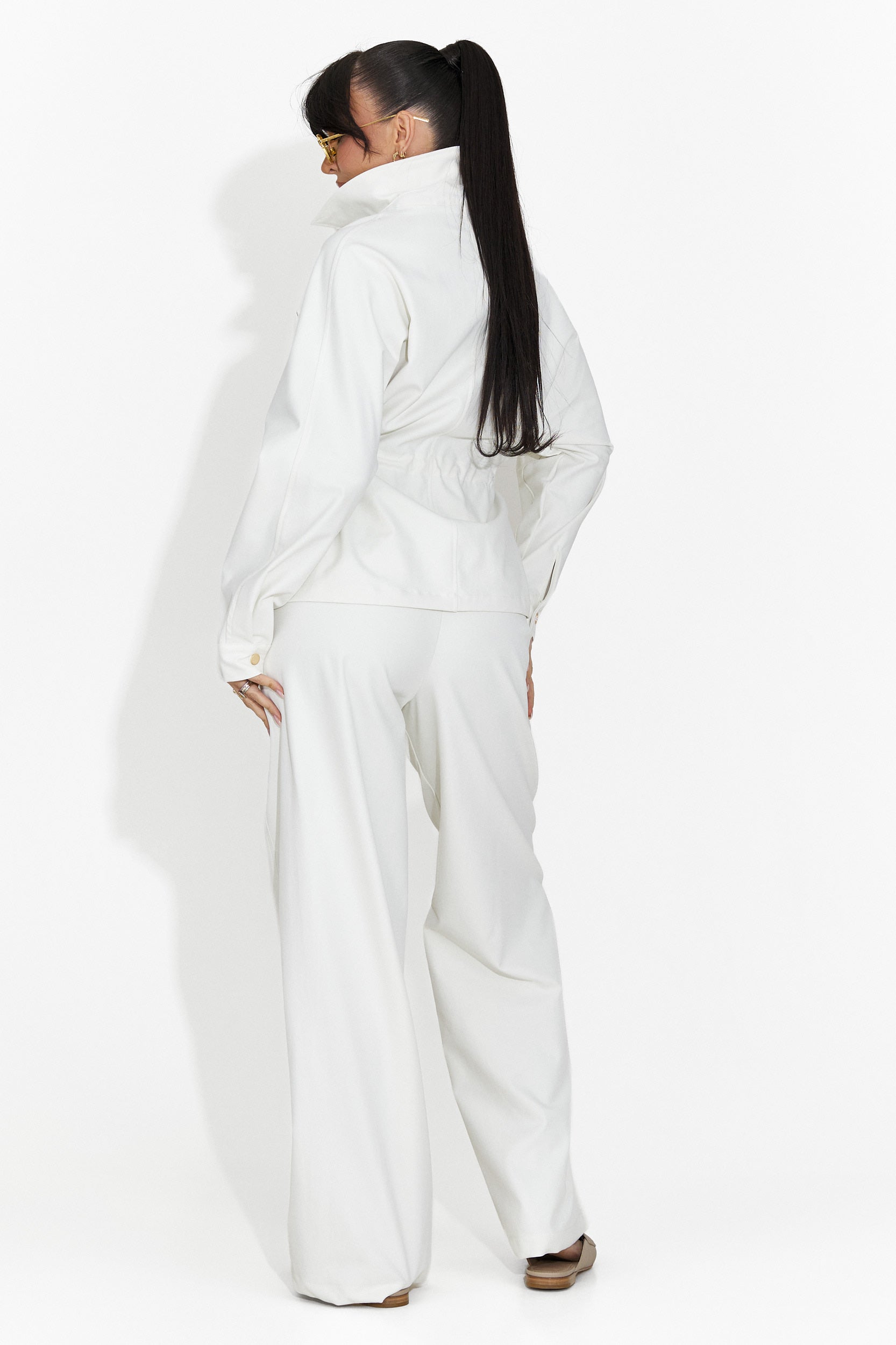 Traje elegante de mujer blanco Elenya Bogas