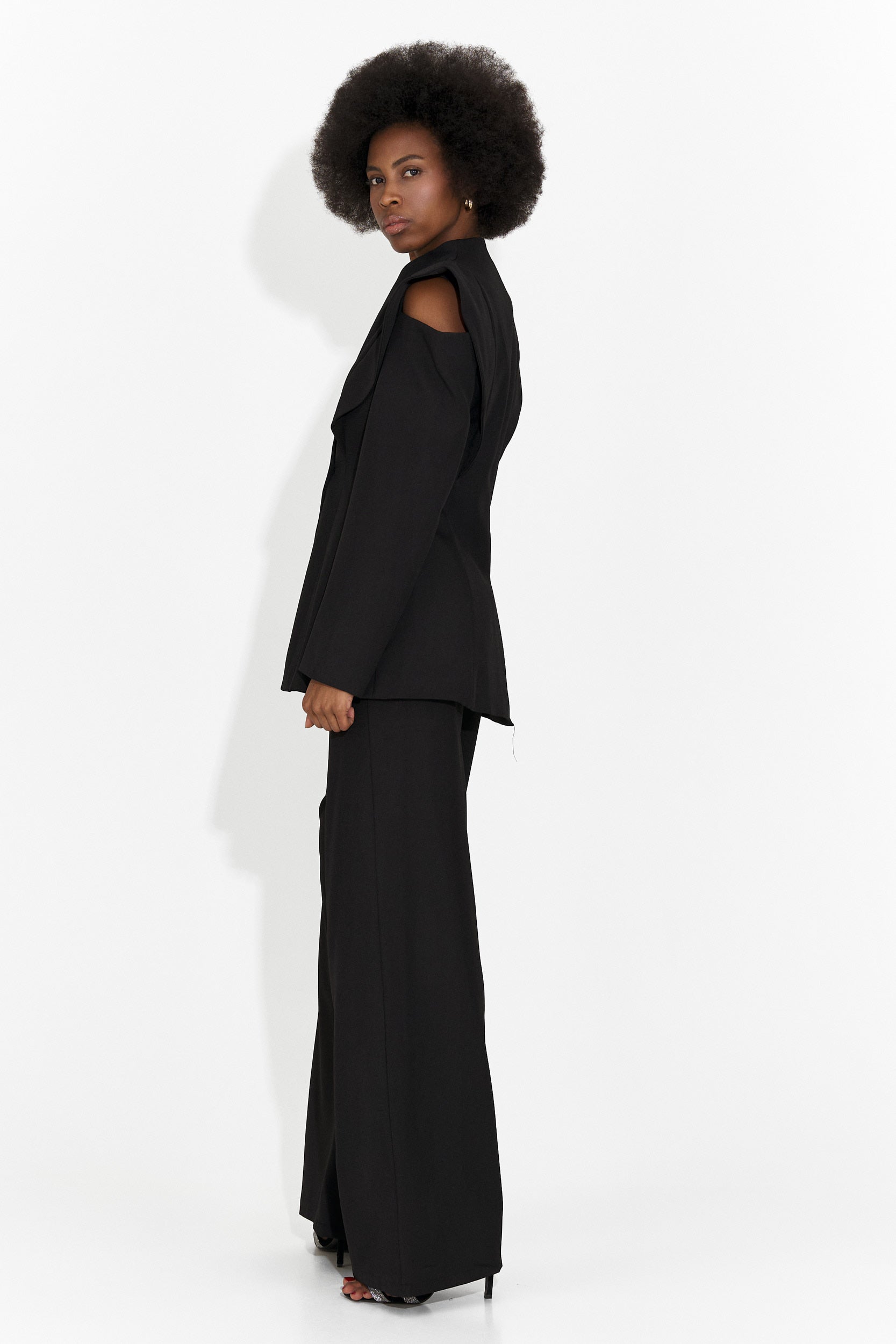 Elegant svart damdräkt Latefa Bogas