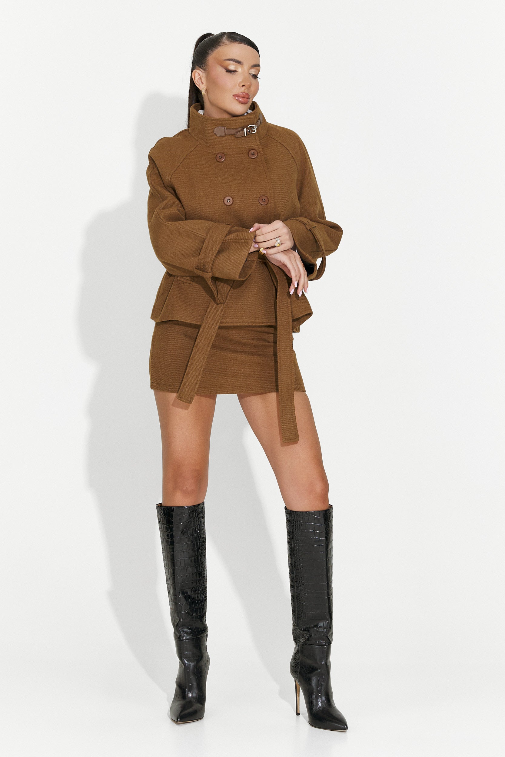 Completo donna giacca + gonna marrone Ulmira Bogas