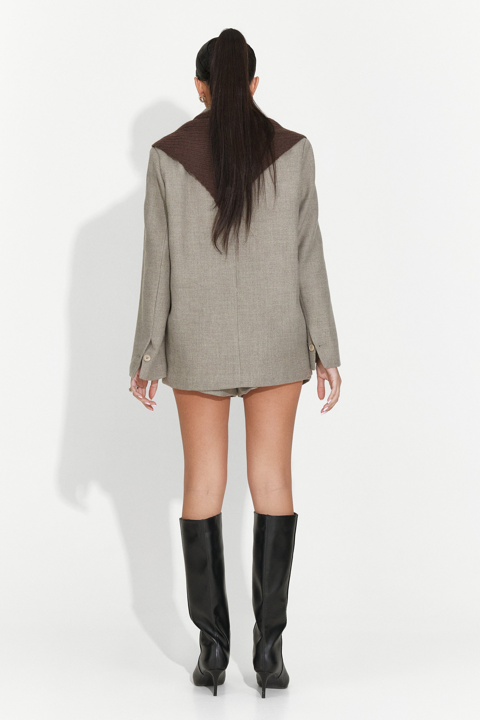 Costume femme veste + short beige Jyna Bogas