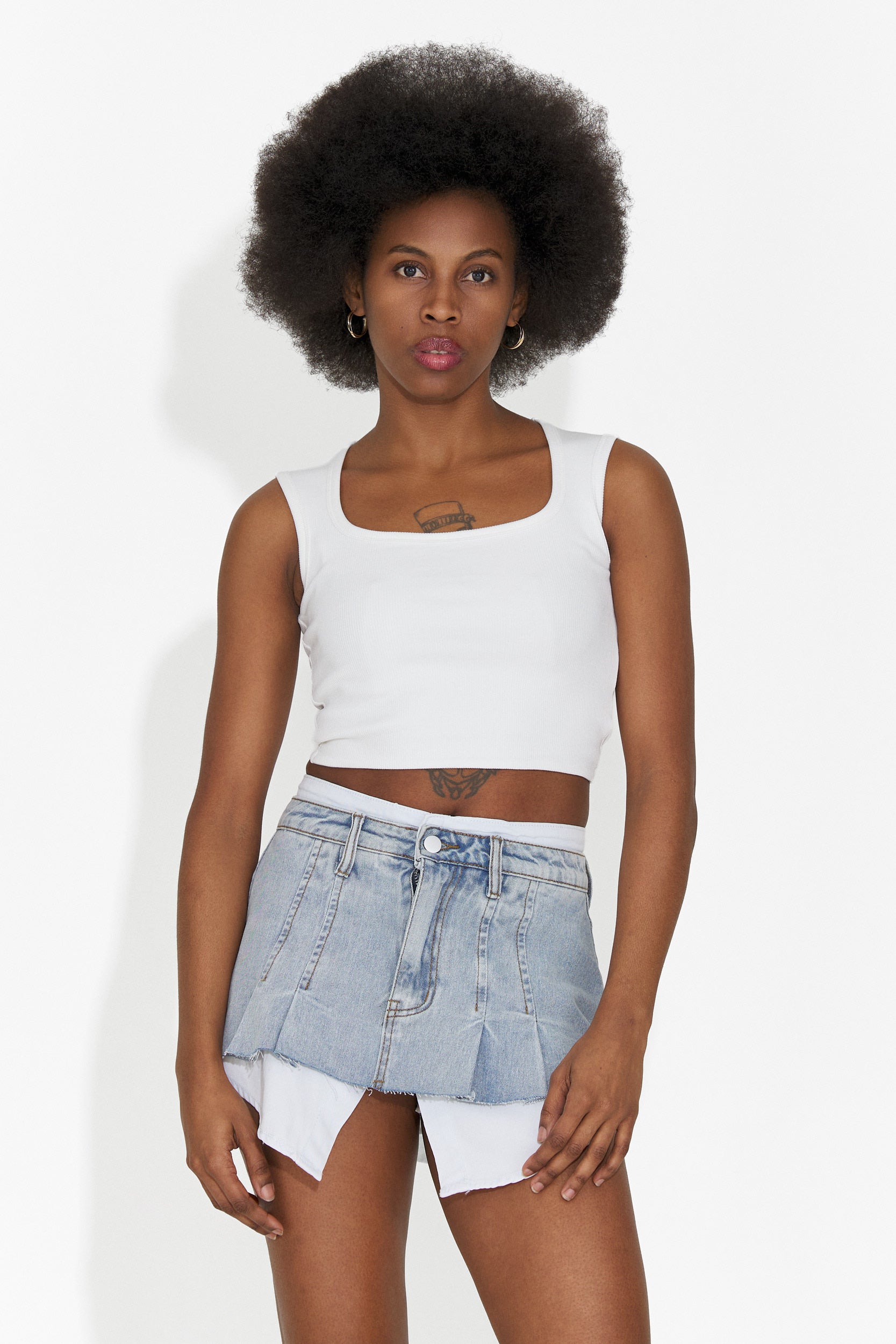 Ležérní modrá sukně pro ženy od Iustiny Bogasové