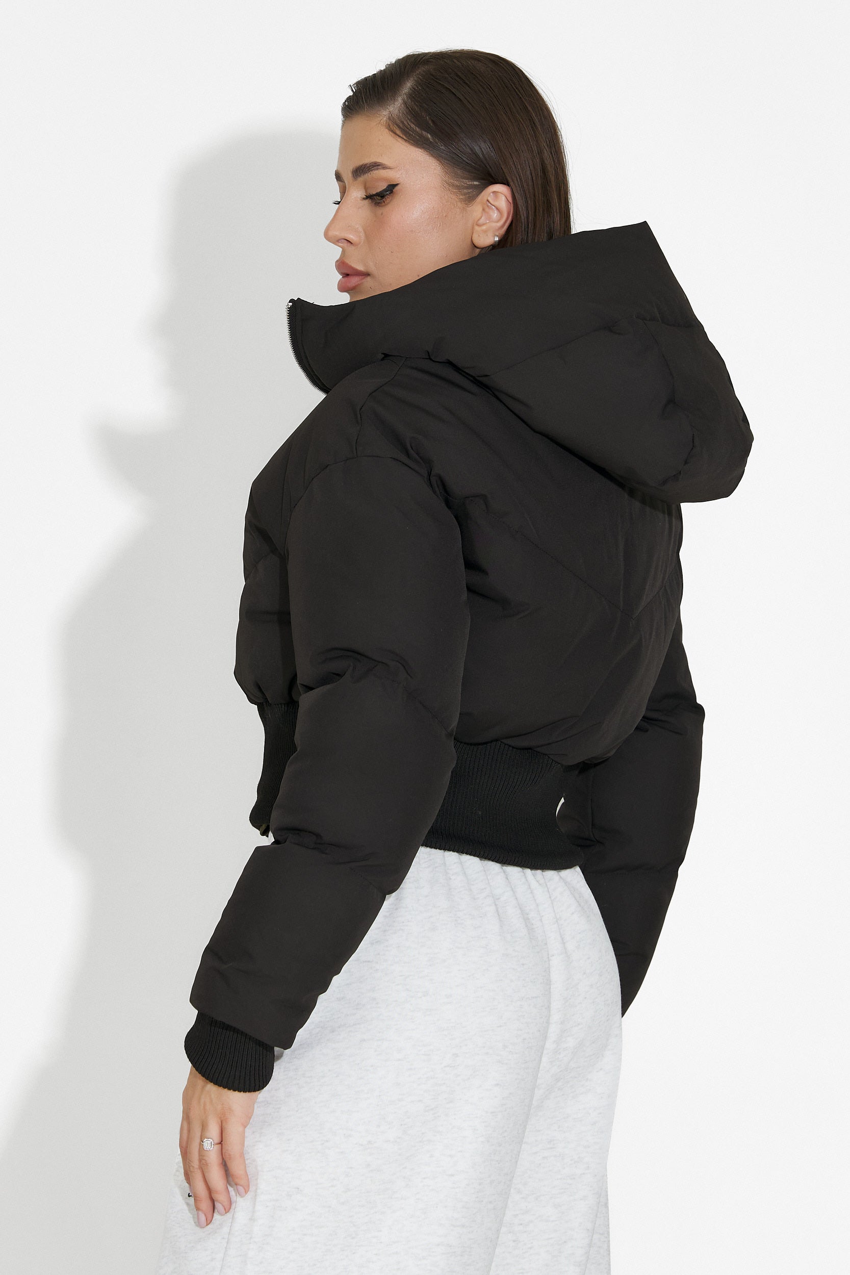 Kurtka damska casual czarna Lumaya Bogas