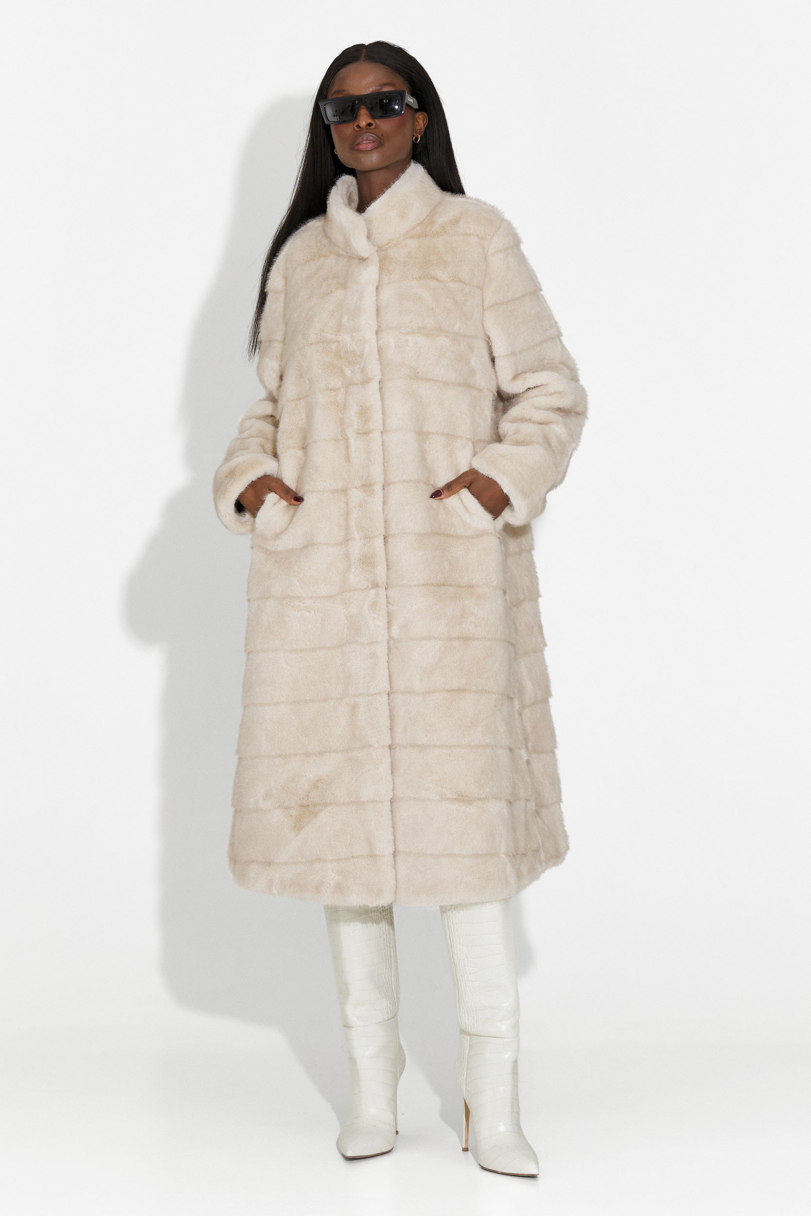 Elisea Bogas Beige Fur Coat