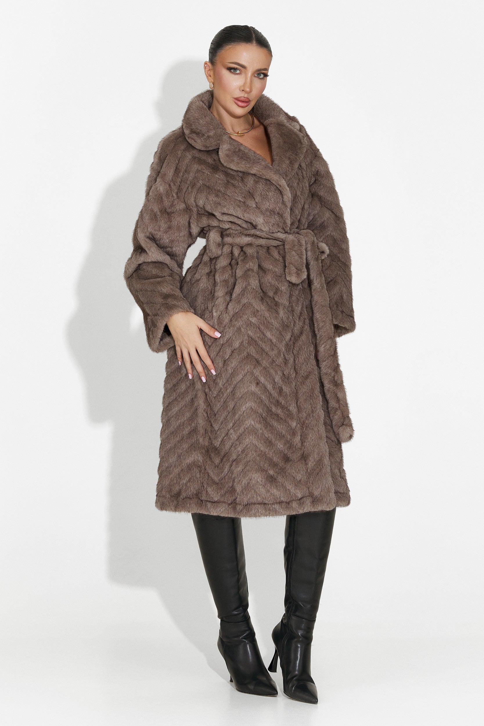 Lunaris Bogas Grey Fur Coat