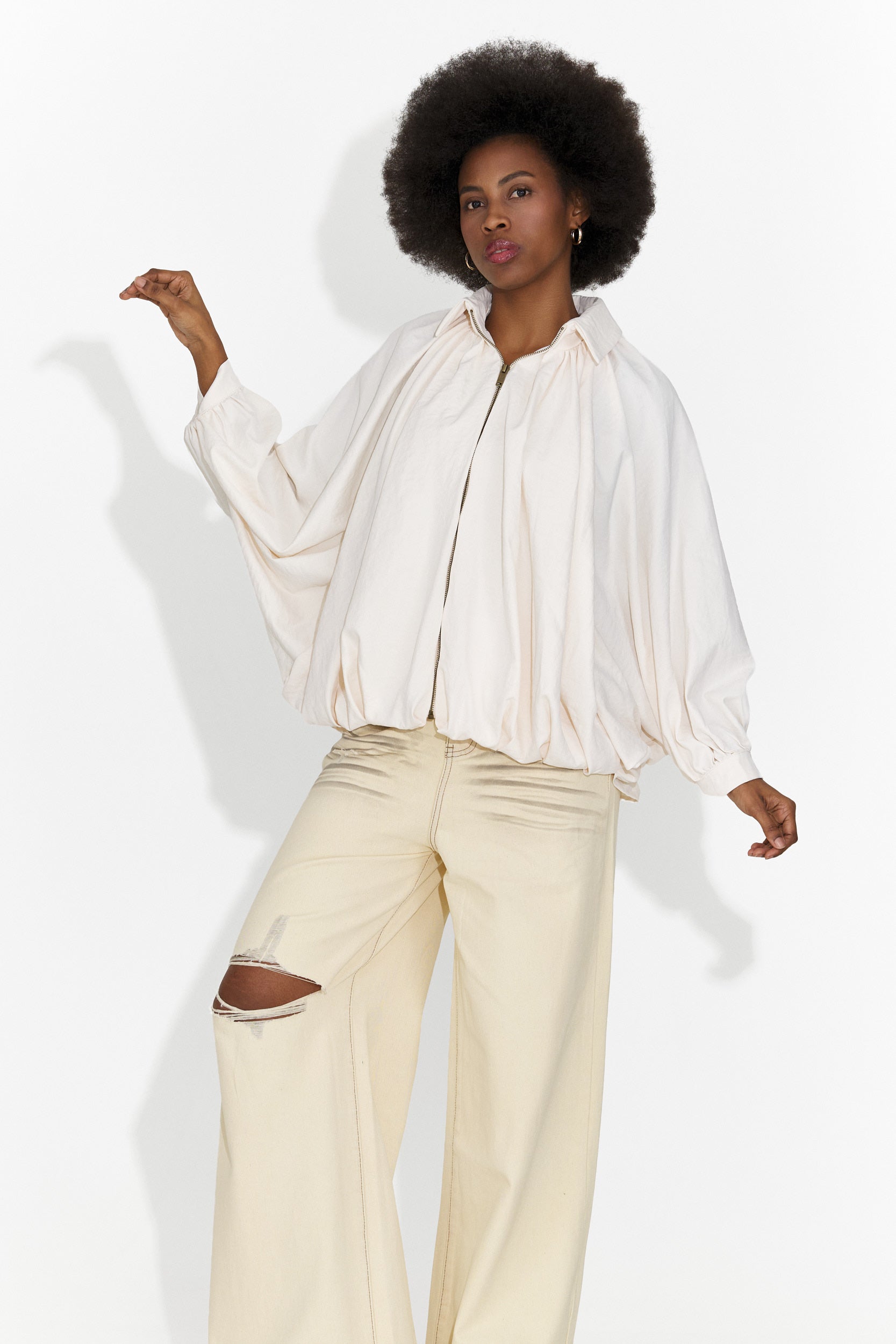 Γυναικείο μπουφάν καθημερινό κρεμ Yasminia Bogas