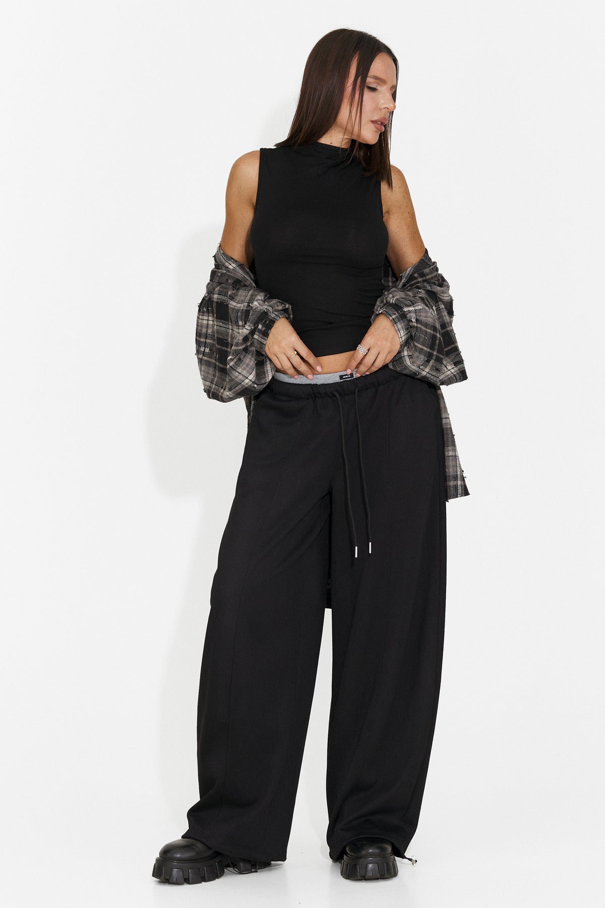 Maiou casual negru Dorazaria Bogas
