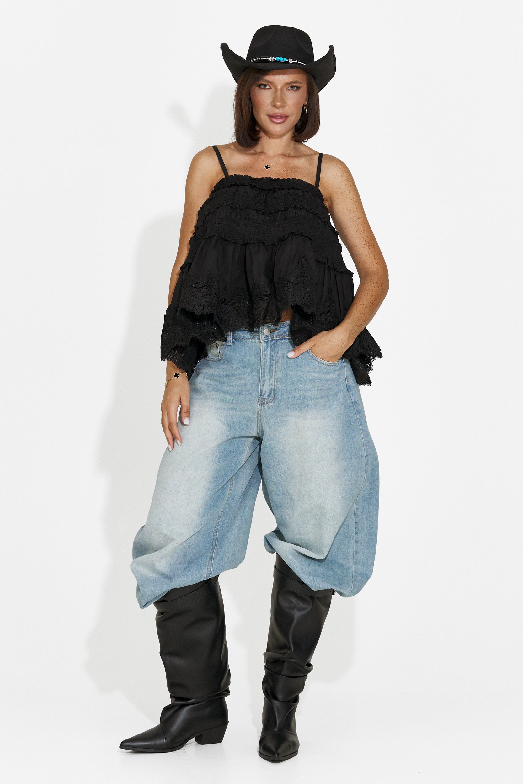 Camiseta de mujer casual negra Elodia Bogas