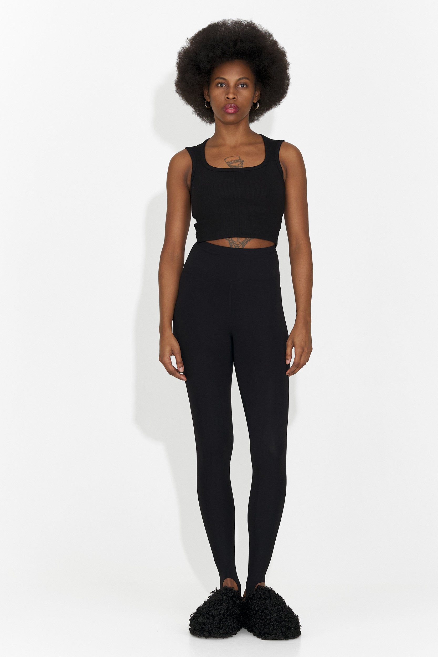 Veliria Bogas ležerna crna ženska majica bez rukava