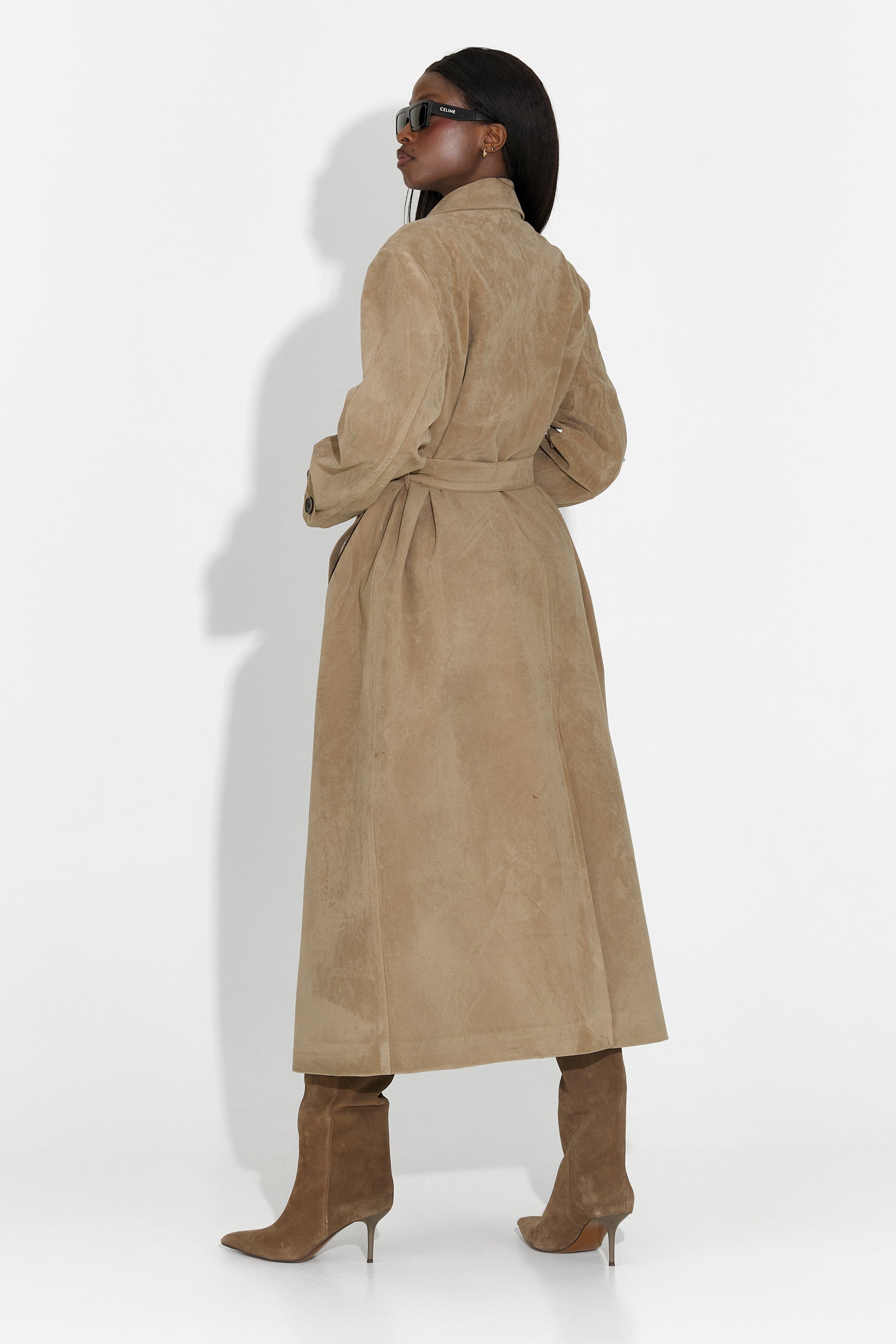 Κομψό γυναικείο παλτό μπεζ Seliora Bogas