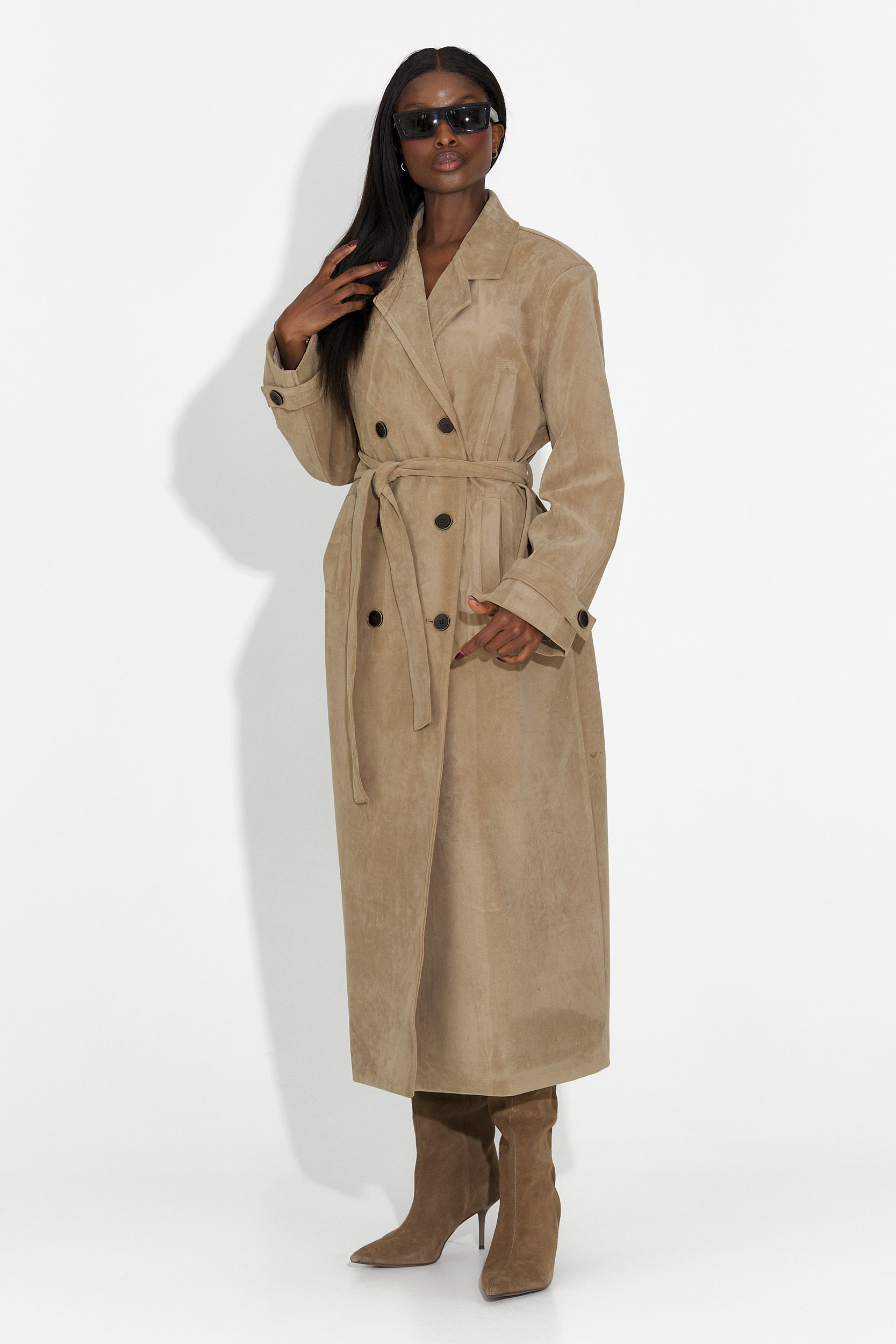 Κομψό γυναικείο παλτό μπεζ Seliora Bogas